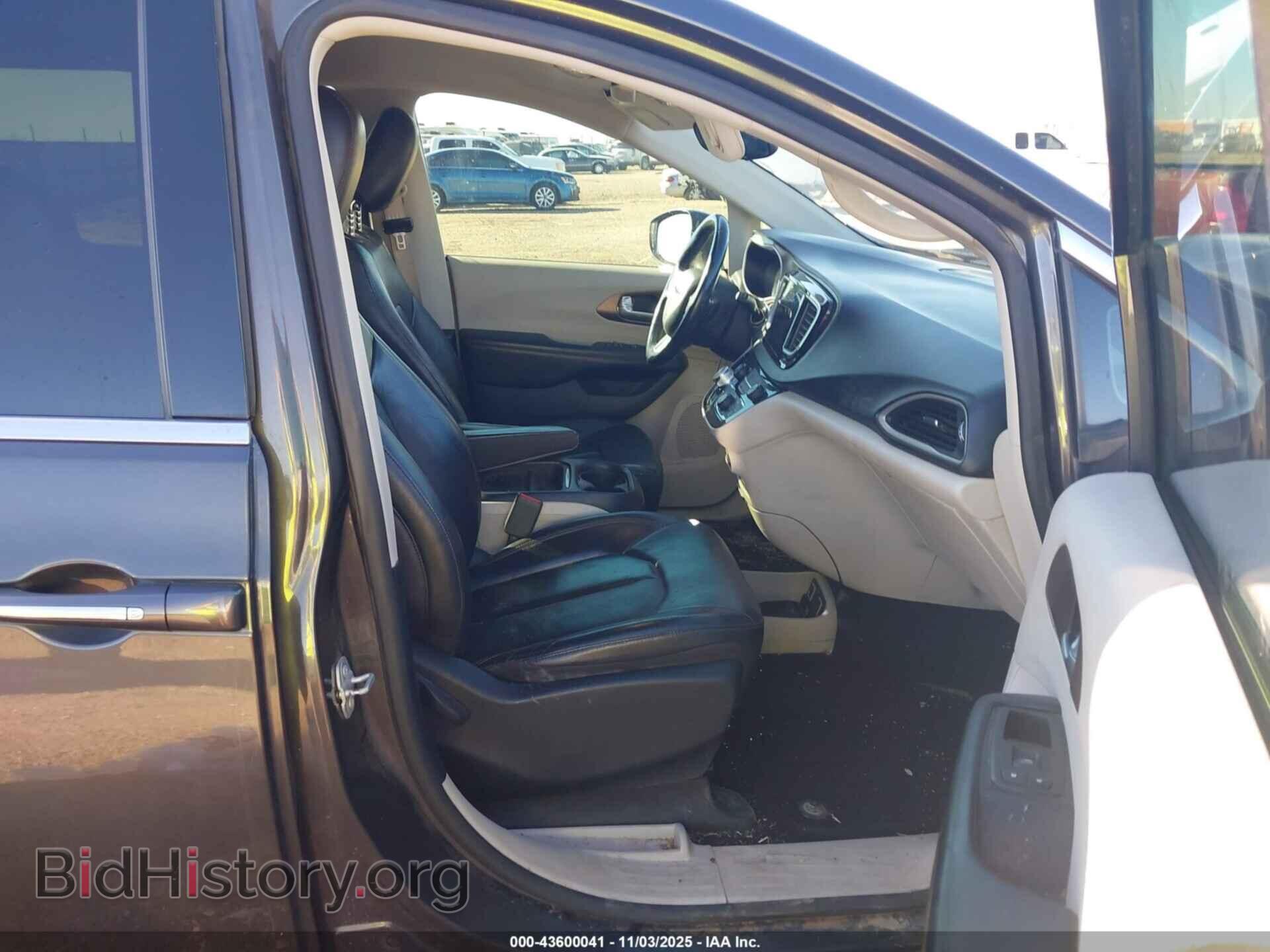 2017 CHRYSLER PACIFICA - VIN: 2C4RC1BG3HR527675 - Фото 5