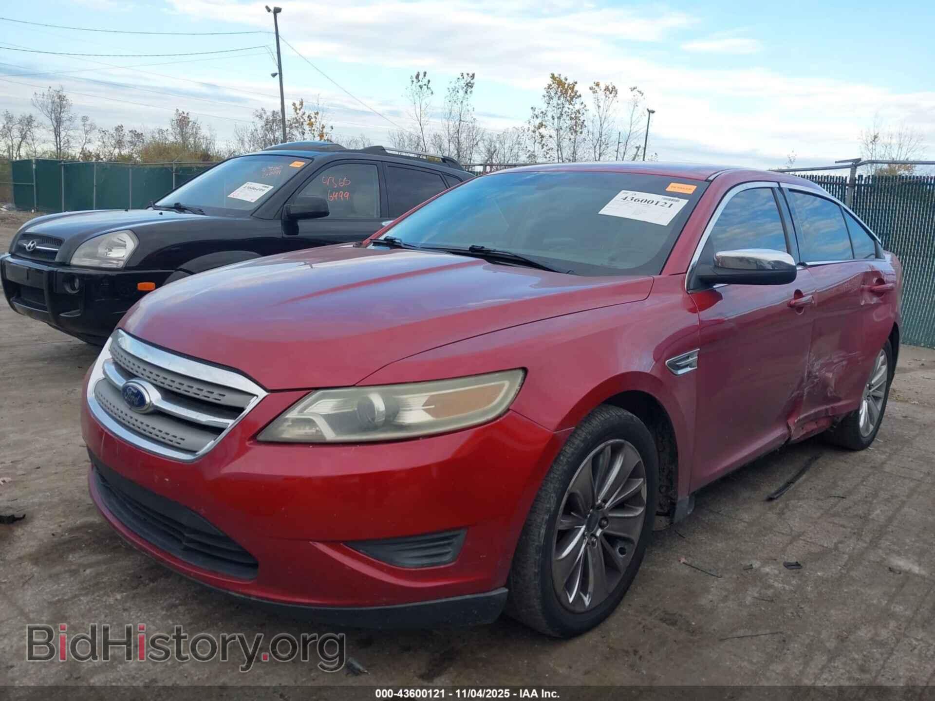 2011 FORD TAURUS - VIN: 1FAHP2FW0BG151815 - Photo 2