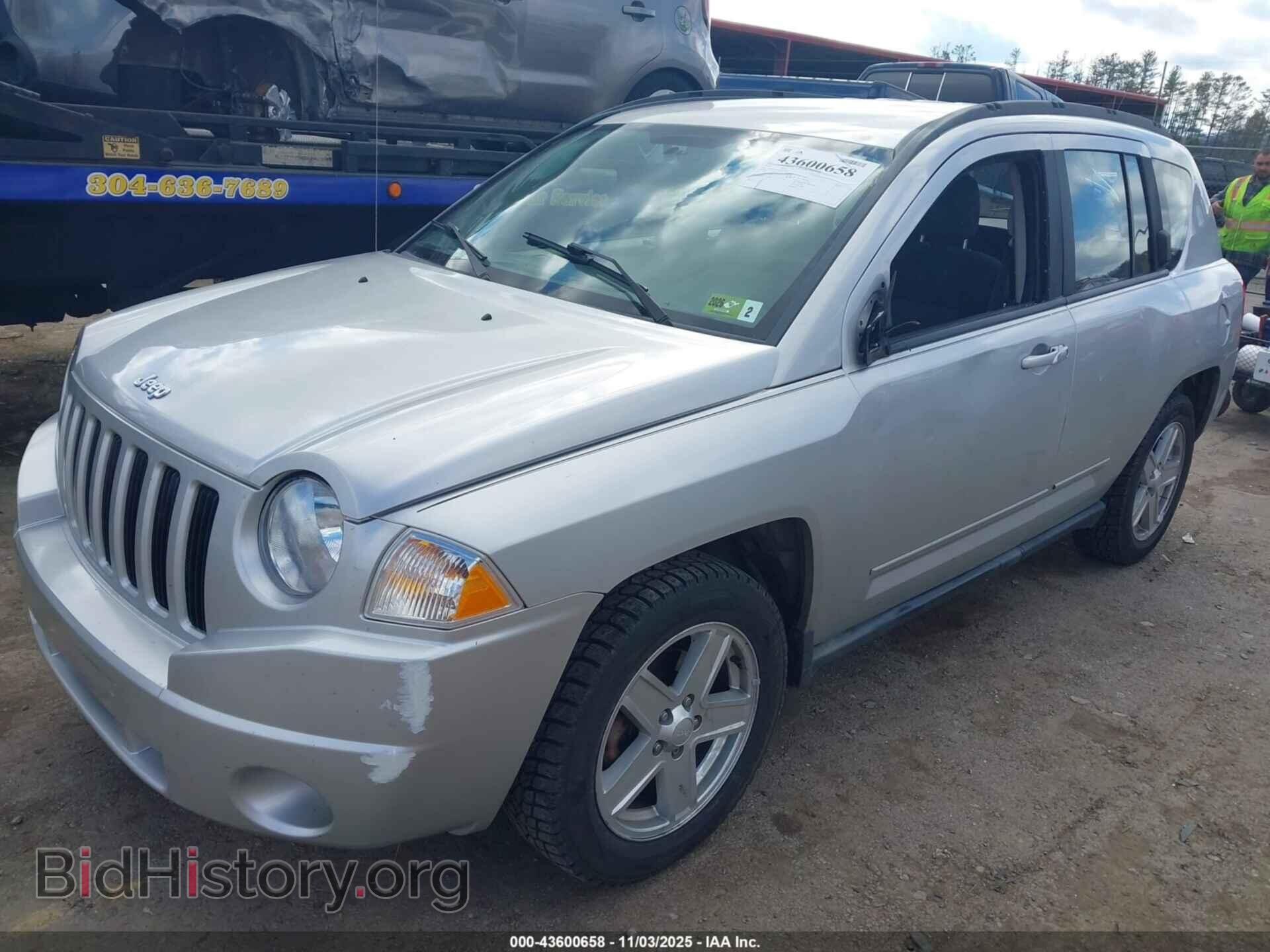 2010 JEEP COMPASS - VIN: 1J4NF4FBXAD557801 - Фото 2