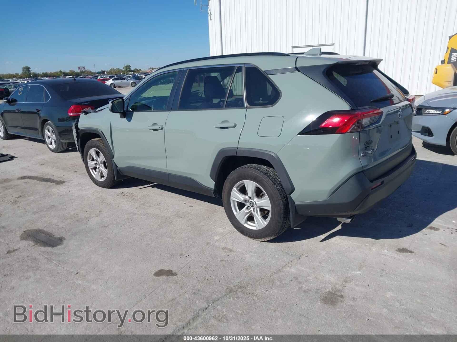 2020 TOYOTA RAV4 - VIN: JTMP1RFV5LD059075 - Фото 3