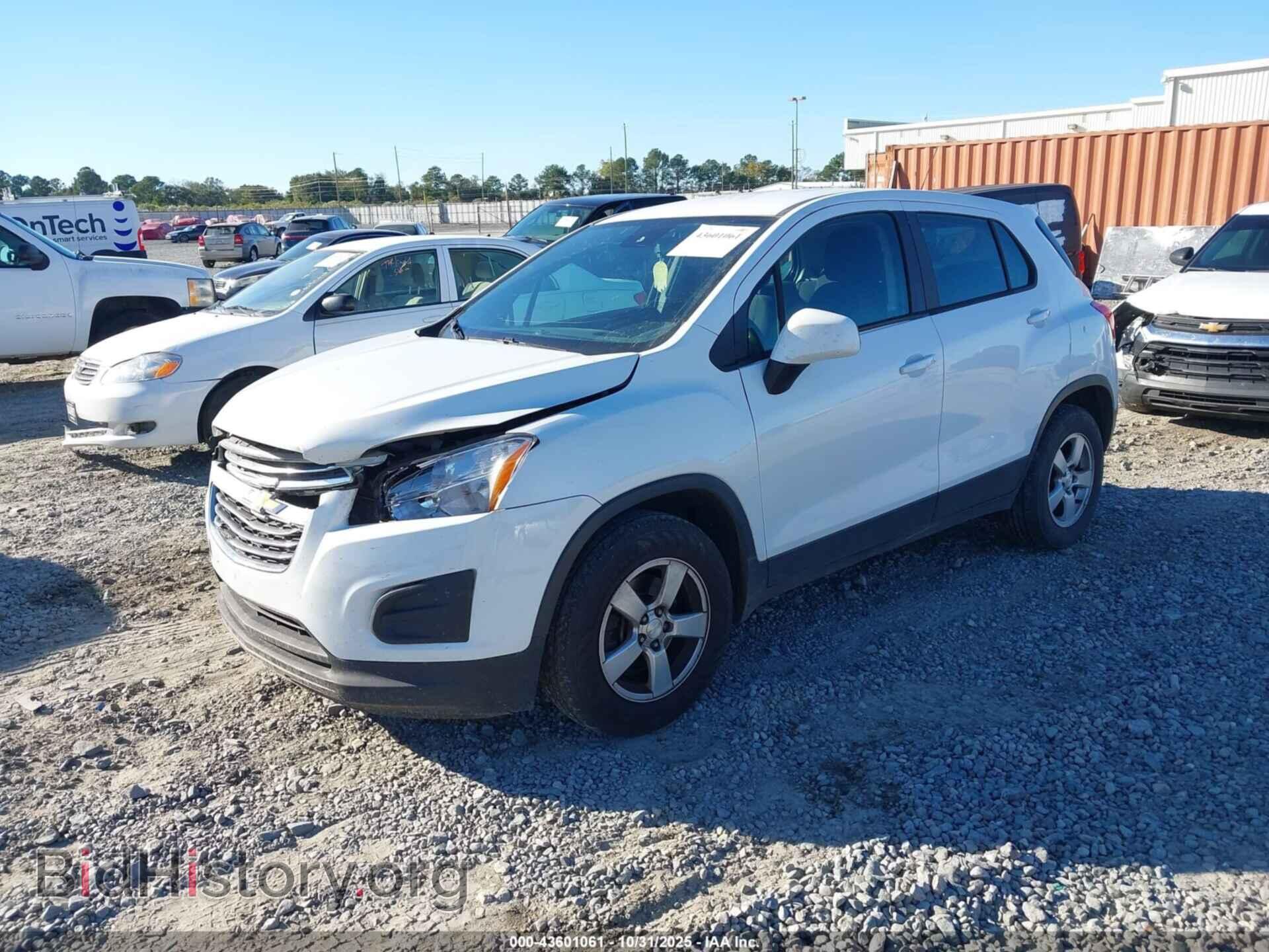 2016 CHEVROLET TRAX - VIN: 3GNCJNSB2GL238071 - Фото 2
