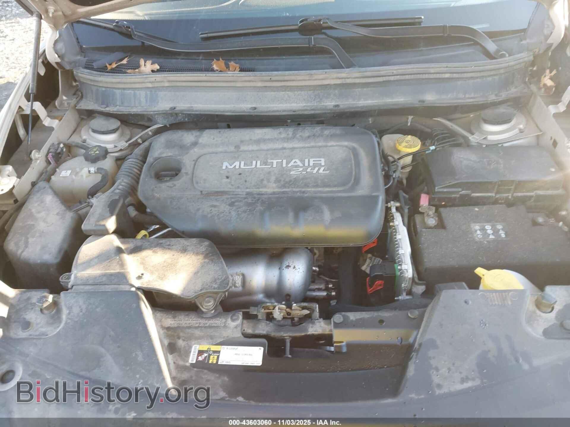2015 JEEP CHEROKEE - VIN: 1C4PJLCB1FW741581 - Фото 10
