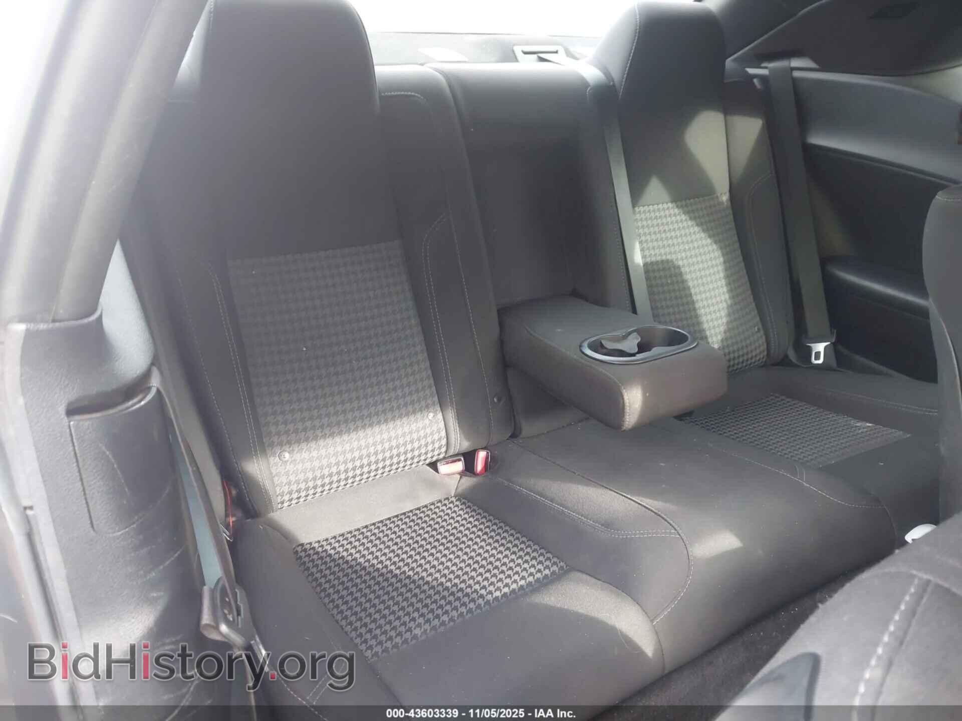 2015 DODGE CHALLENGER - VIN: 2C3CDZAG2FH775586 - Фото 8