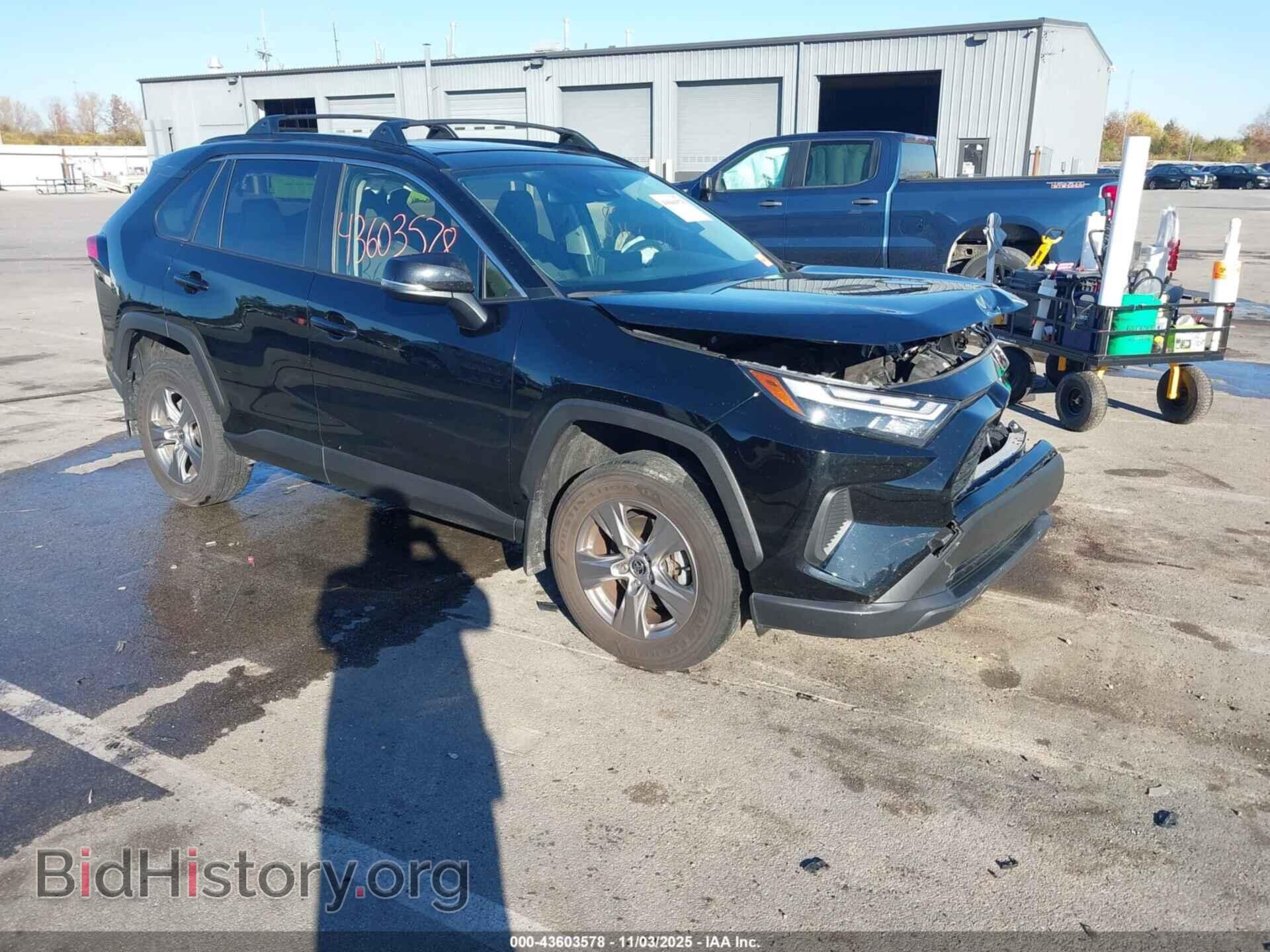 Photo JTMP1RFVXPD095494 - TOYOTA RAV4 2023