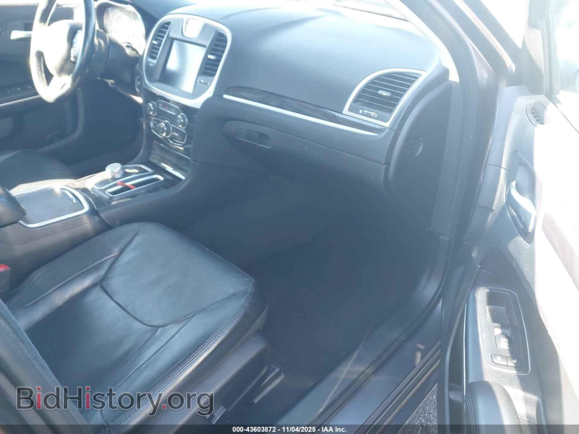 2016 CHRYSLER 300 - VIN: 2C3CCAAG0GH268482 - Фото 5