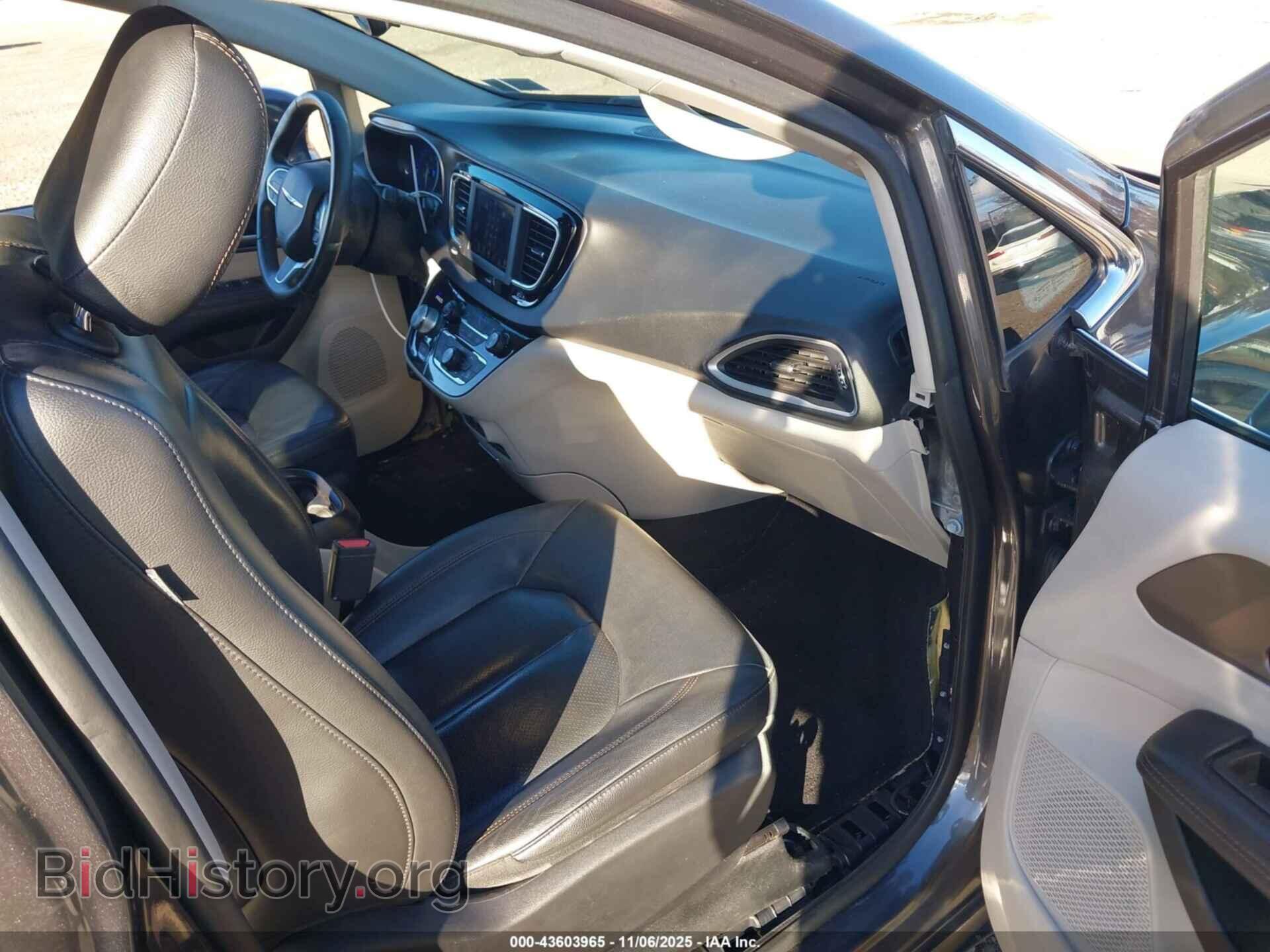 2018 CHRYSLER PACIFICA - VIN: 2C4RC1BGXJR294772 - Фото 5