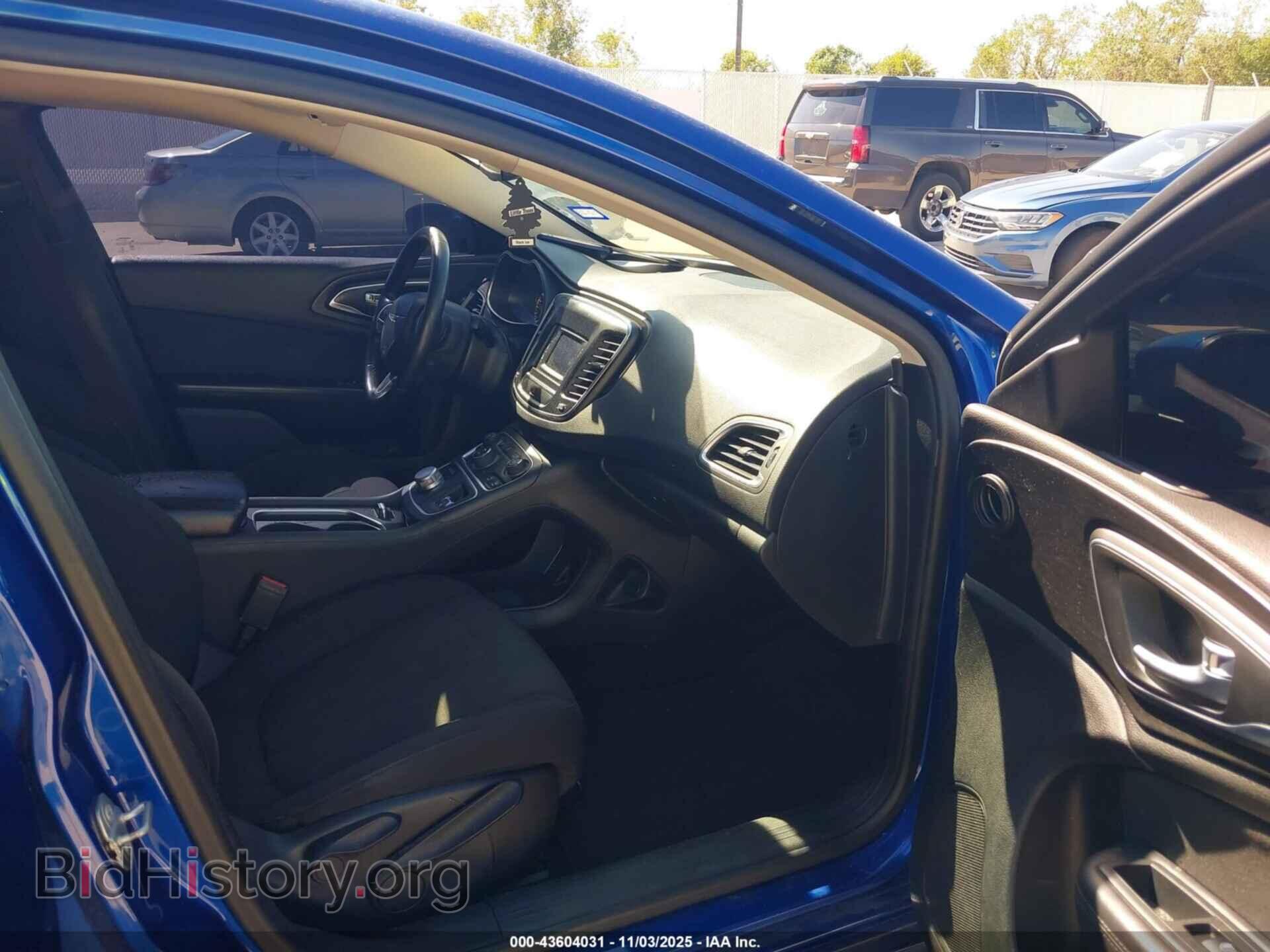 2015 CHRYSLER 200 - VIN: 1C3CCCAB0FN588262 - Фото 5