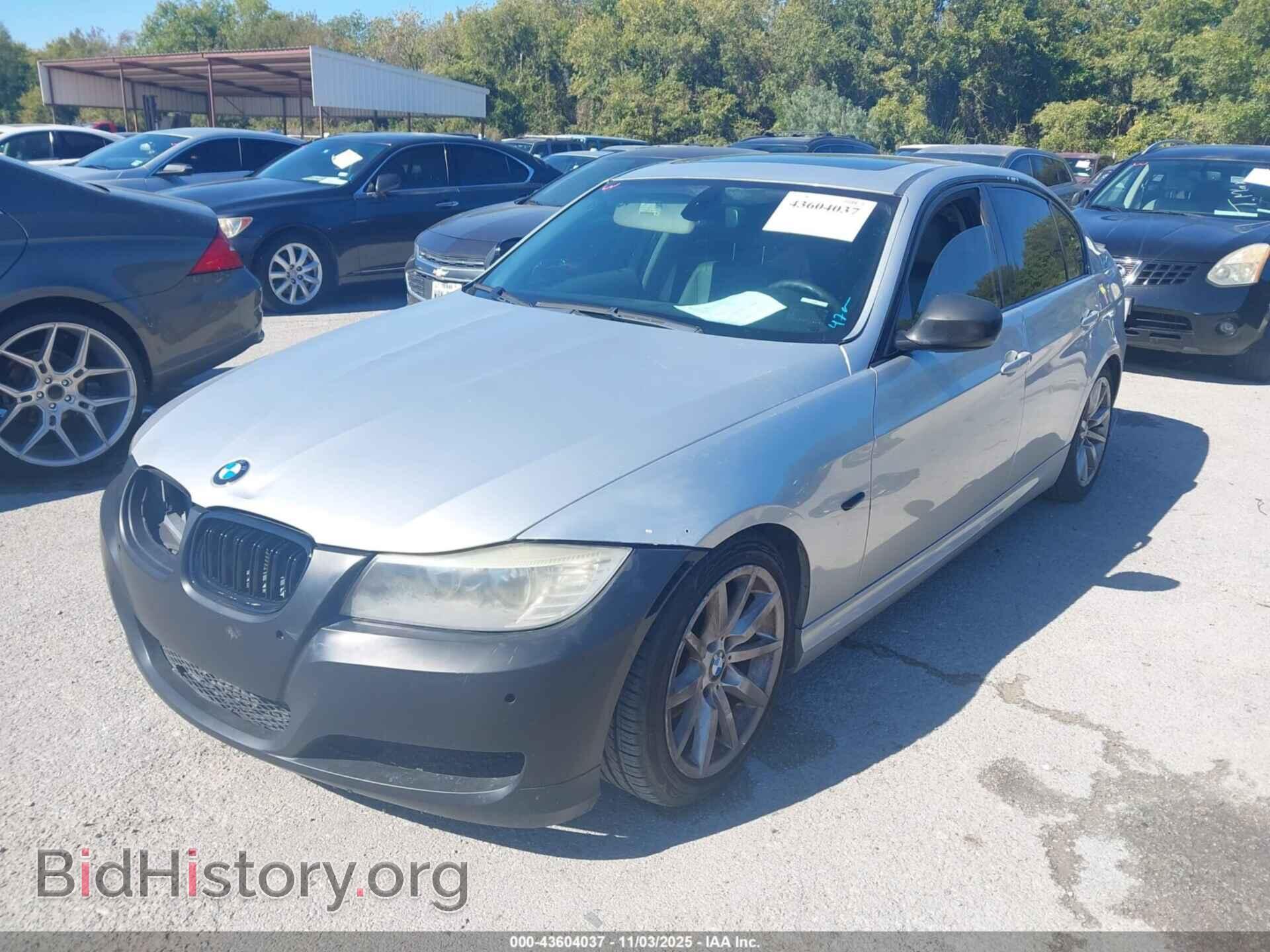 2009 BMW 328I - VIN: WBAPH53539A437068 - Фото 2