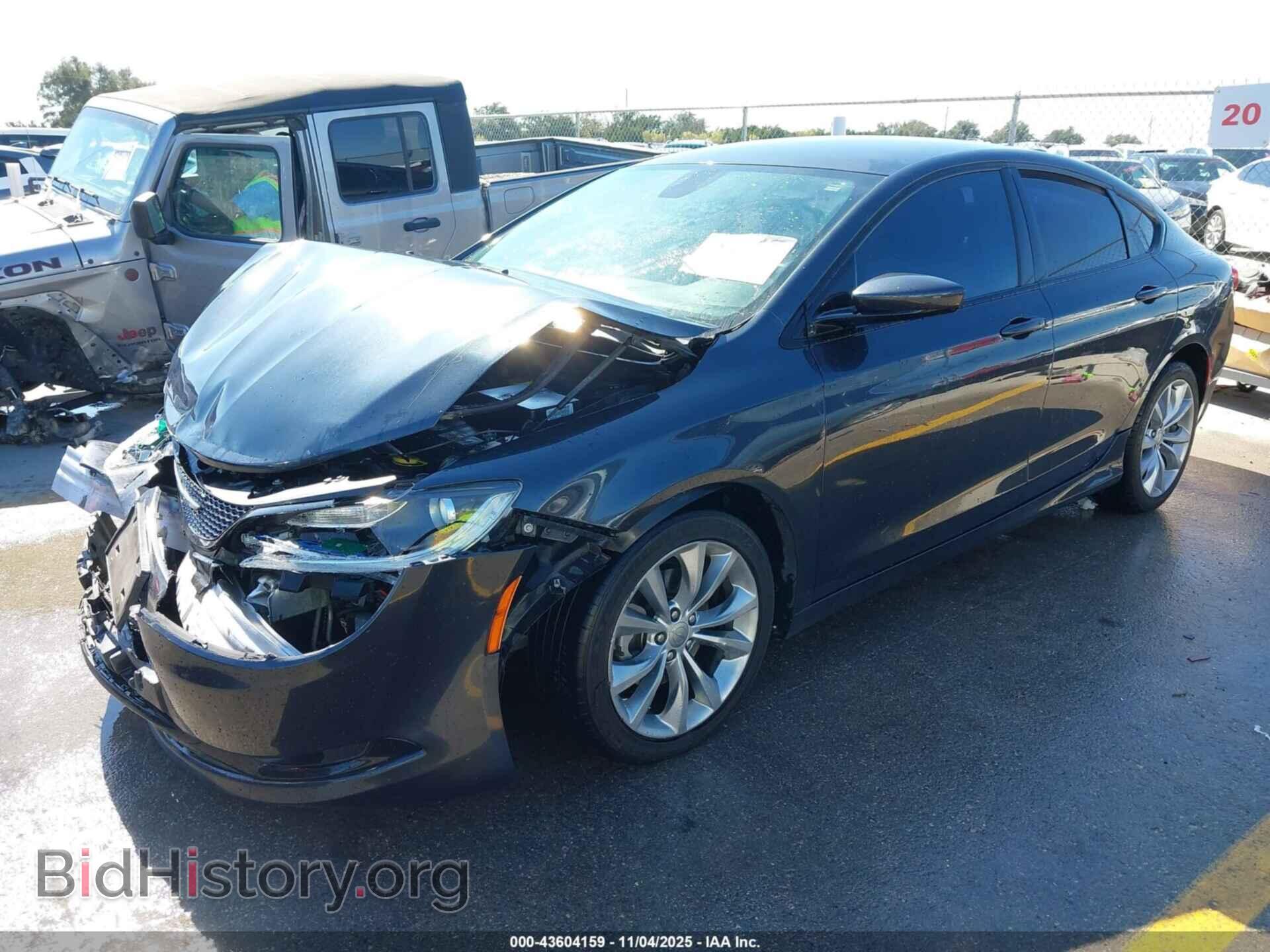 2016 CHRYSLER 200 - VIN: 1C3CCCBBXGN182182 - Фото 2