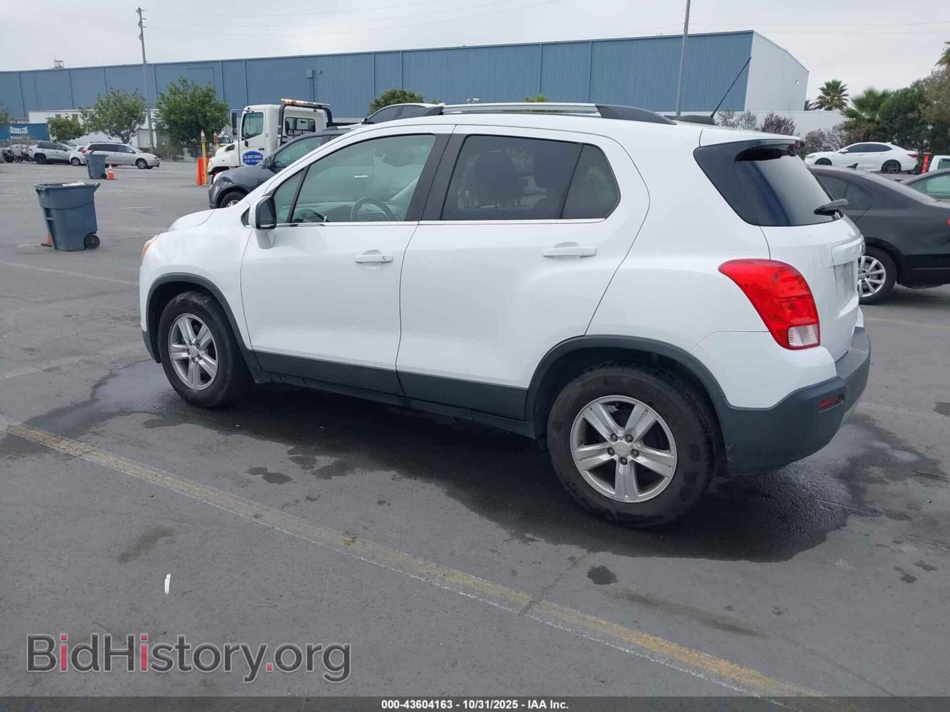 2016 CHEVROLET TRAX - VIN: 3GNCJLSB9GL178472 - Фото 3