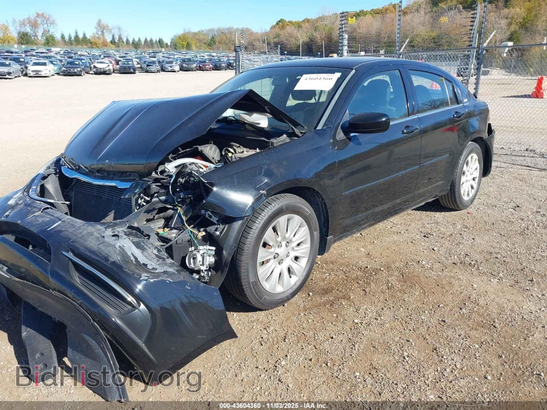 2012 CHRYSLER 200 - VIN: 1C3CCBAB0CN248602 - Фото 2