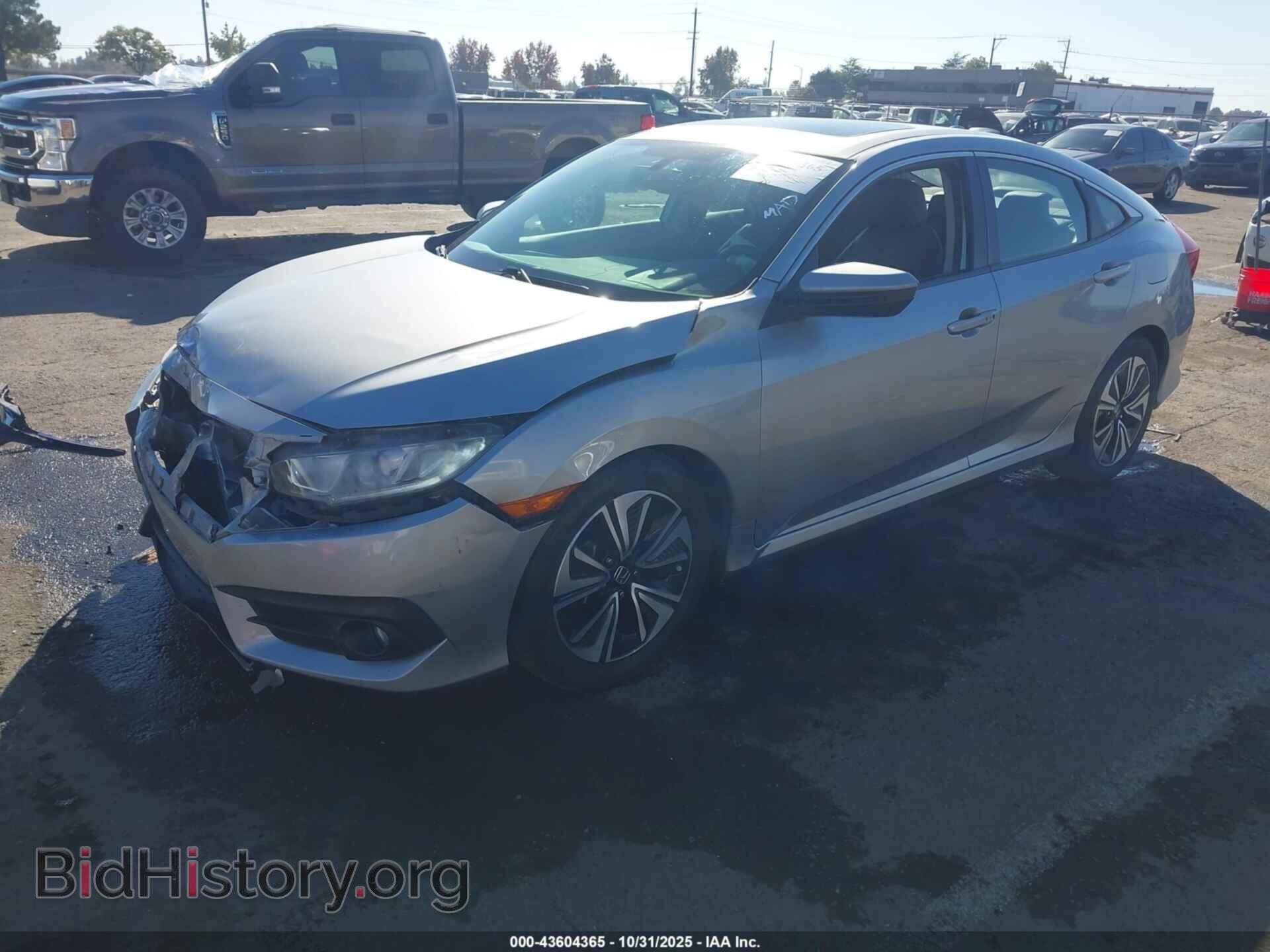2017 HONDA CIVIC - VIN: 19XFC1F78HE207105 - Фото 2