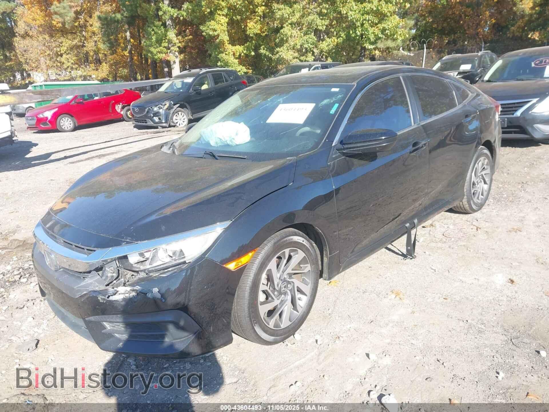 2018 HONDA CIVIC - VIN: 2HGFC2F71JH569276 - Фото 2