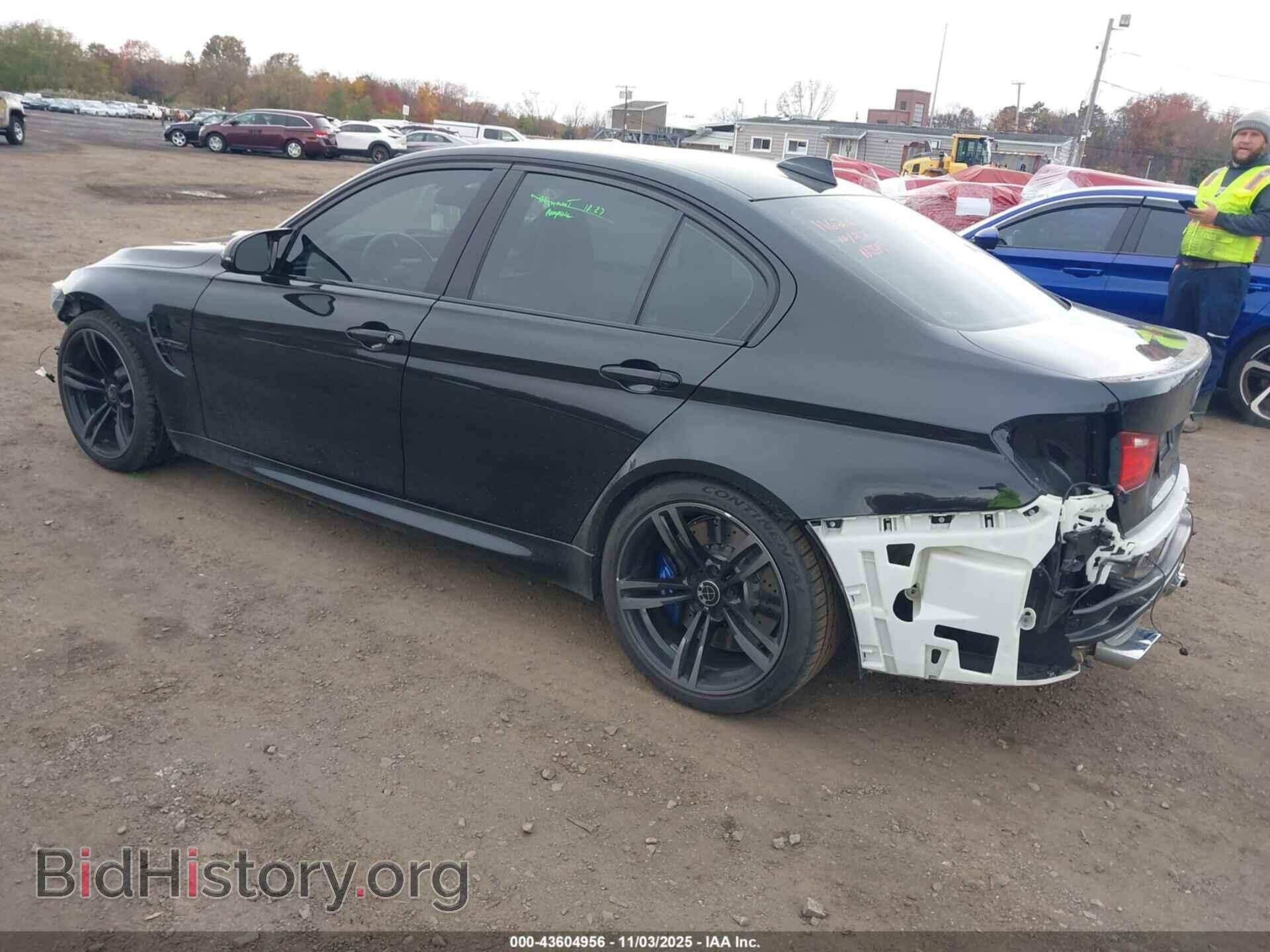 2015 BMW M3 - VIN: WBS3C9C56FP804697 - Фото 3