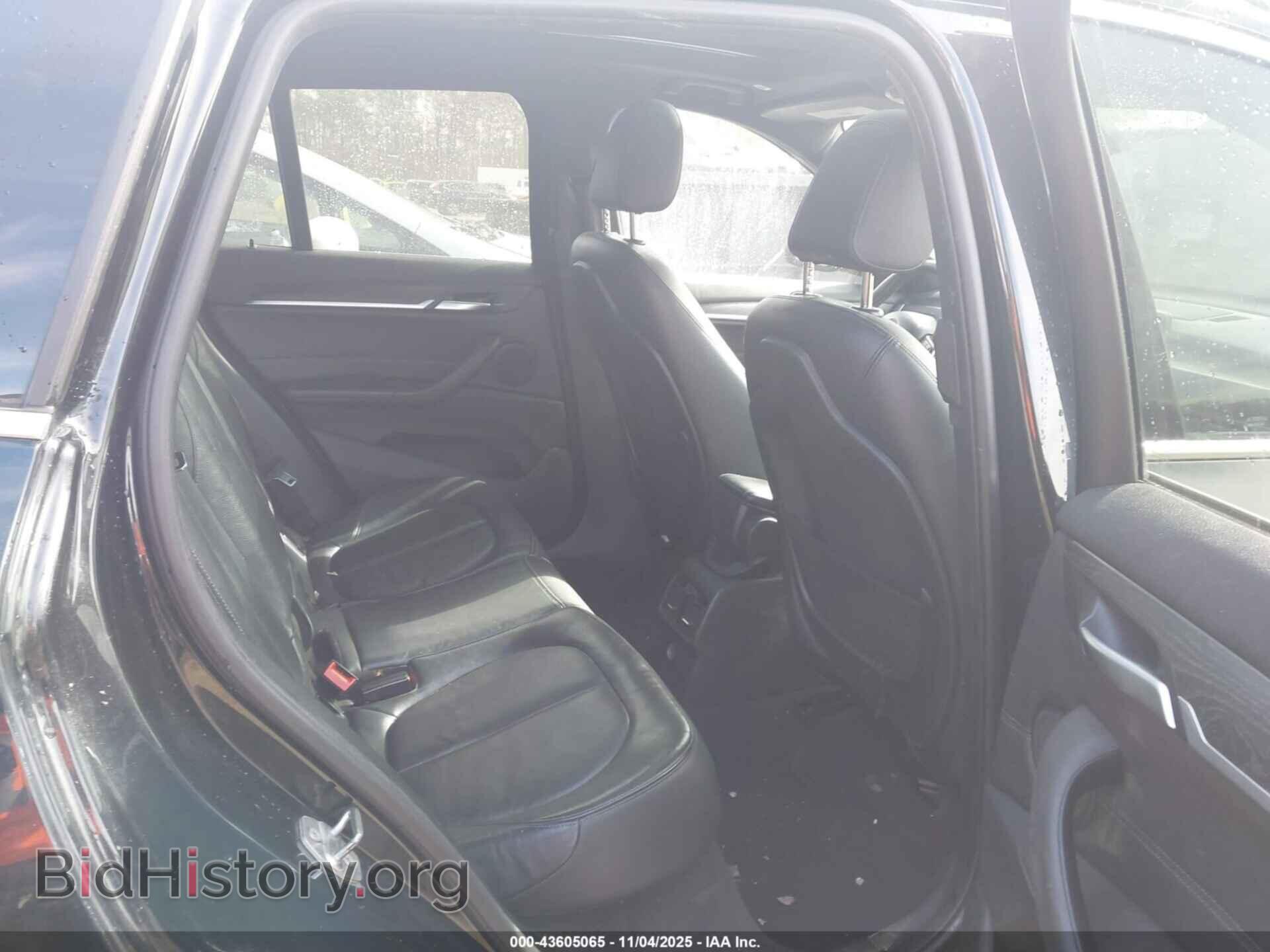 2017 BMW X1 - VIN: WBXHT3C38H5F72360 - Фото 8