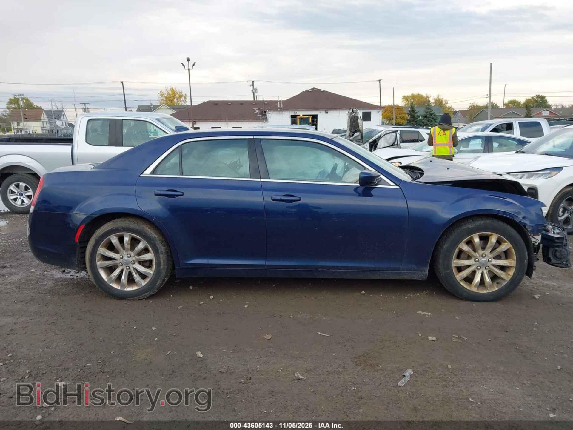 2015 CHRYSLER 300 - VIN: 2C3CCARG1FH736500 - Фото 14
