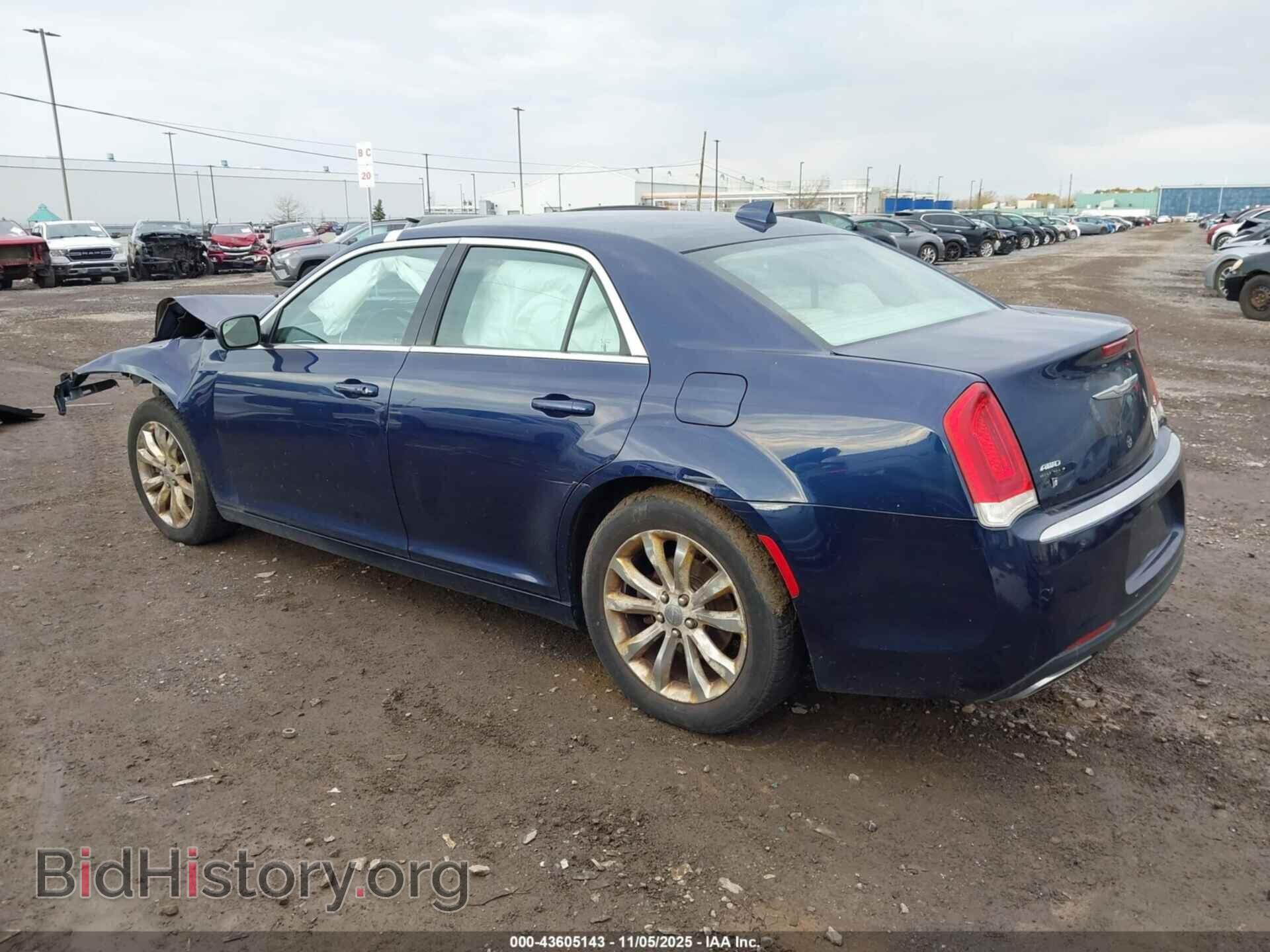 2015 CHRYSLER 300 - VIN: 2C3CCARG1FH736500 - Фото 3
