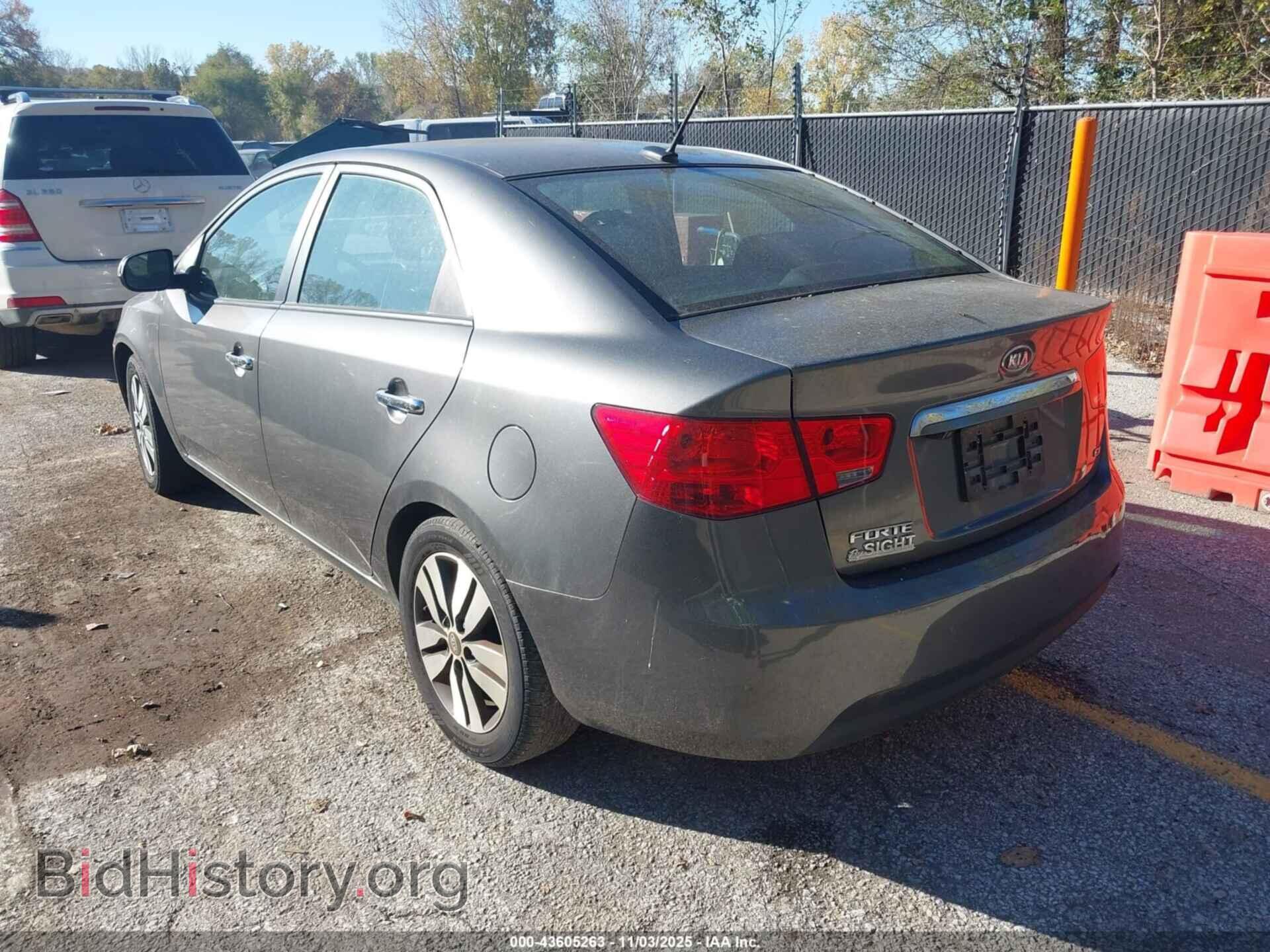 2013 KIA FORTE - VIN: KNAFU4A22D5686828 - Фото 3