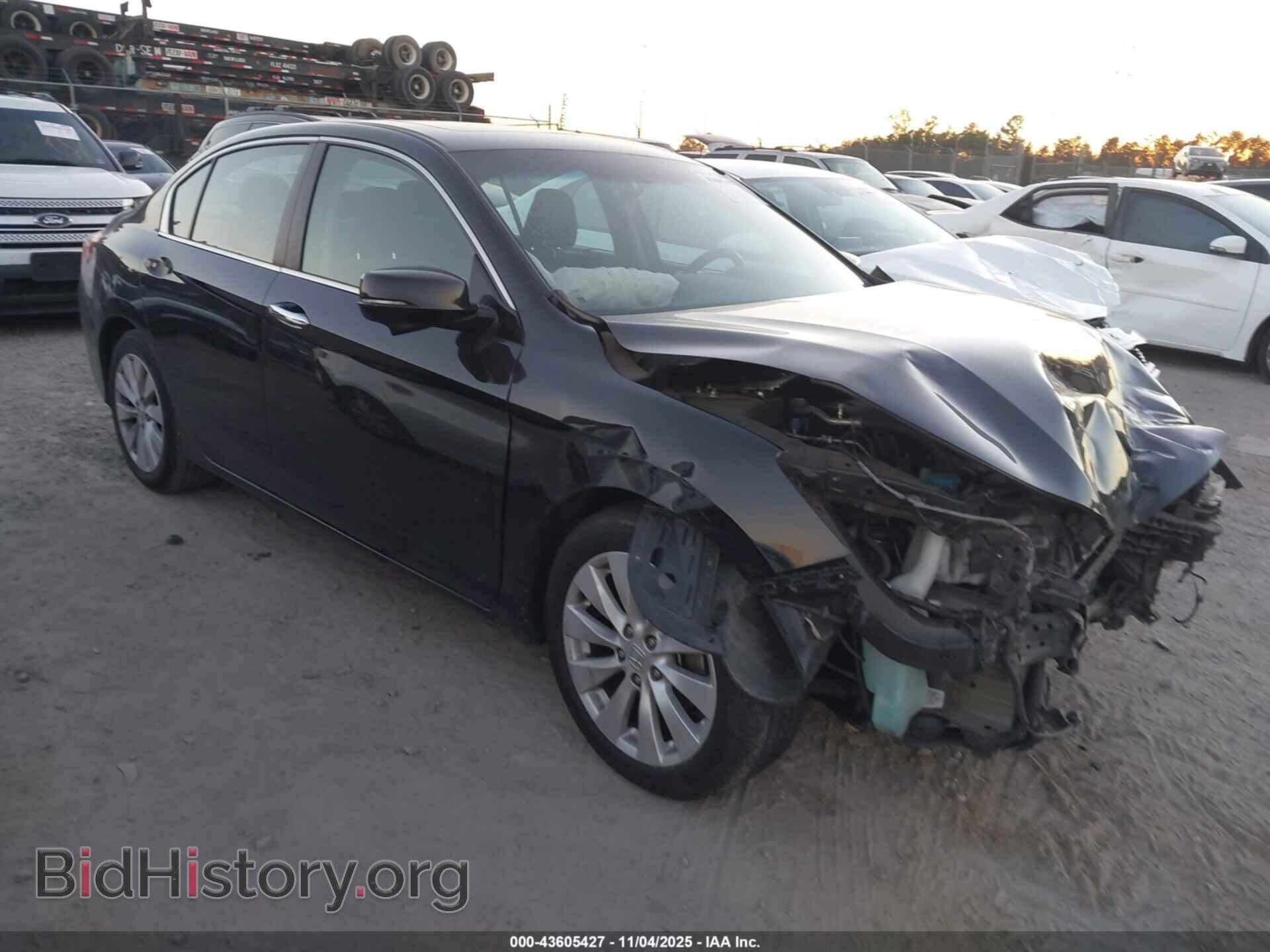 Photo 1HGCR2F72DA105563 - HONDA ACCORD 2013