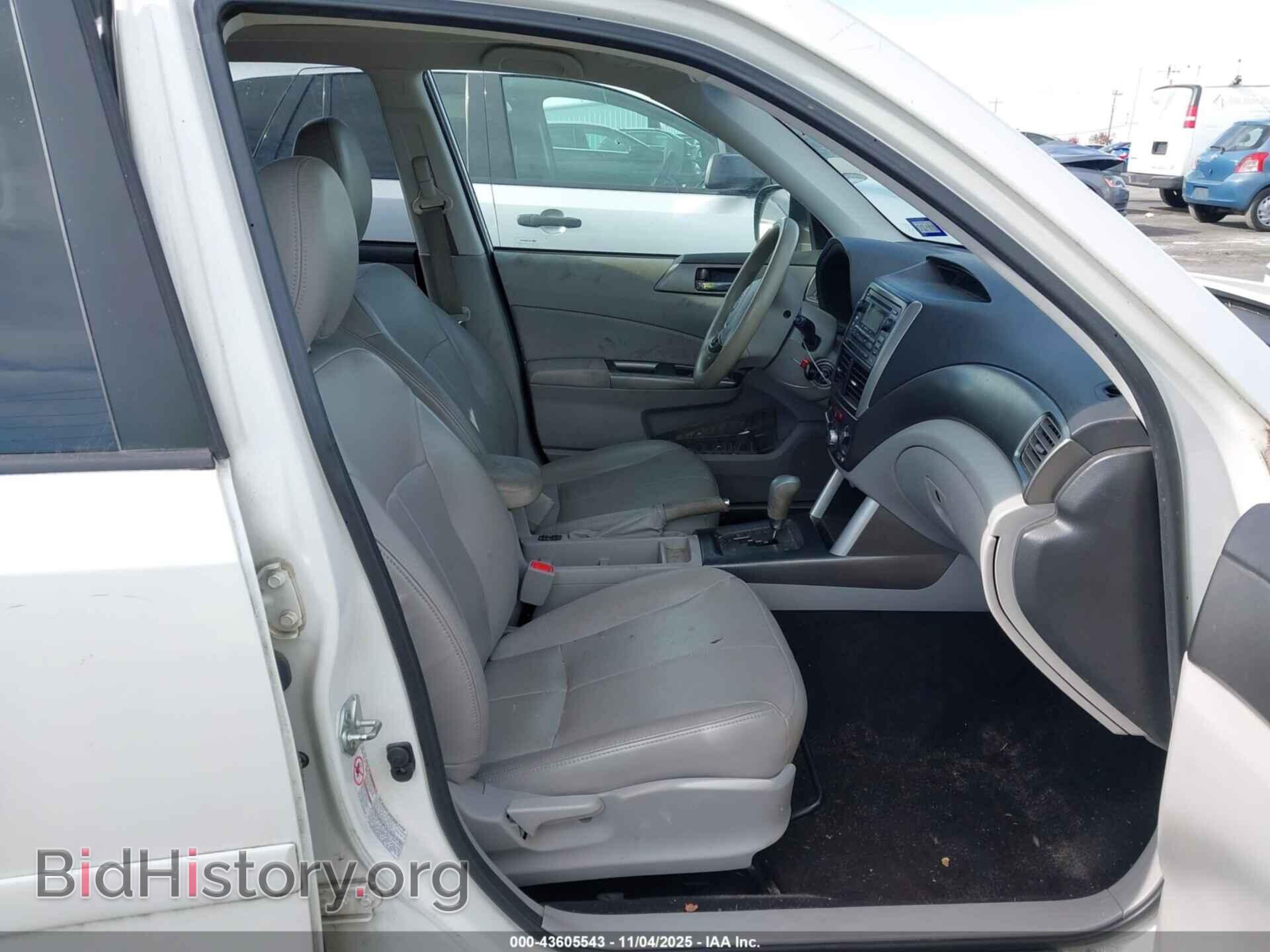 2011 SUBARU FORESTER - VIN: JF2SHBDC8BH782880 - Фото 5