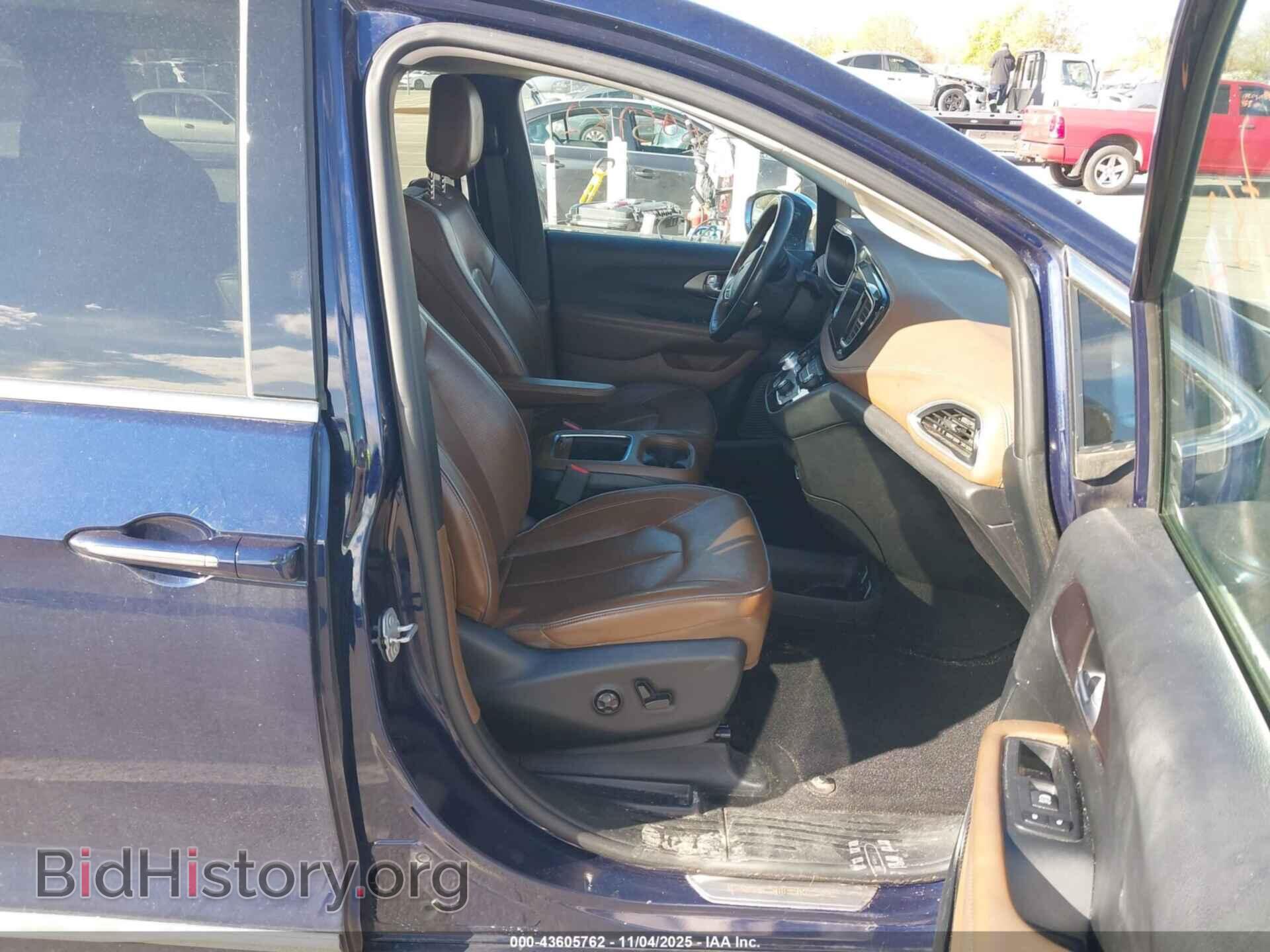 2017 CHRYSLER PACIFICA - VIN: 2C4RC1GG1HR817440 - Фото 5
