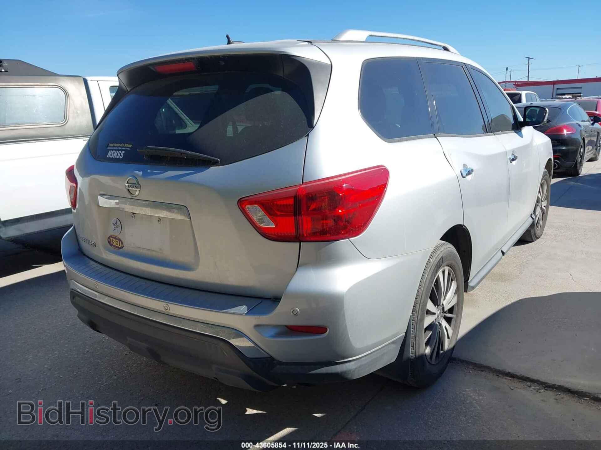2017 NISSAN PATHFINDER - VIN: 5N1DR2MN2HC627250 - Фото 4