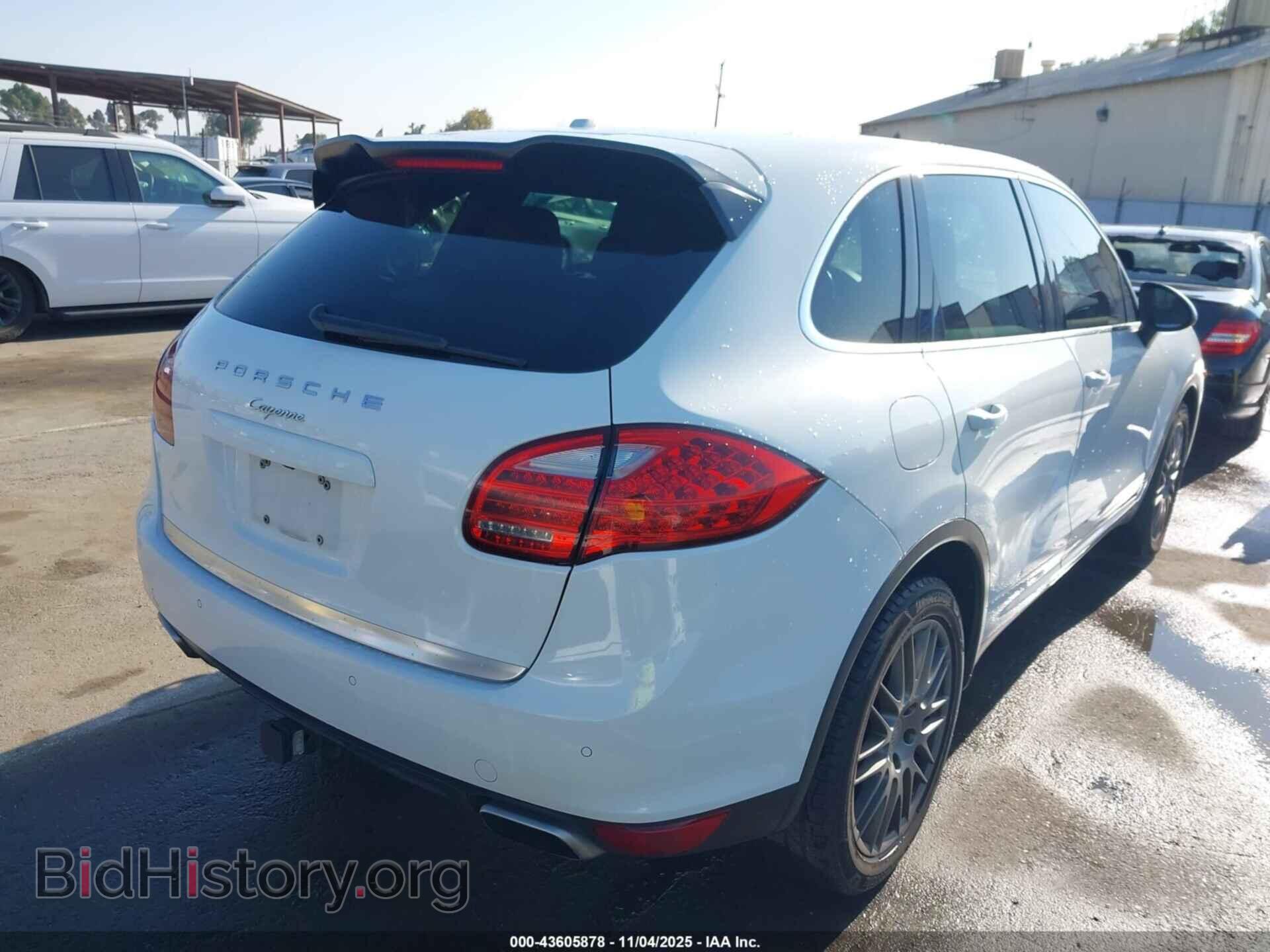 2012 PORSCHE CAYENNE - VIN: WP1AA2A29CLA10525 - Фото 4