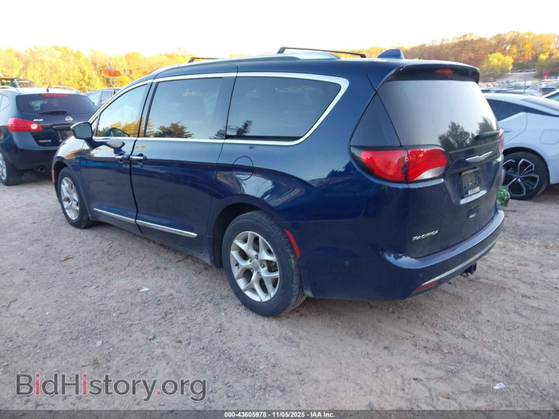 2018 CHRYSLER PACIFICA - VIN: 2C4RC1EG1JR112596 - Фото 3