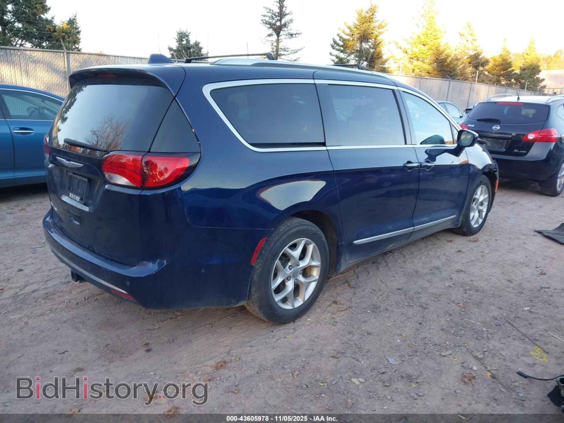 2018 CHRYSLER PACIFICA - VIN: 2C4RC1EG1JR112596 - Фото 4