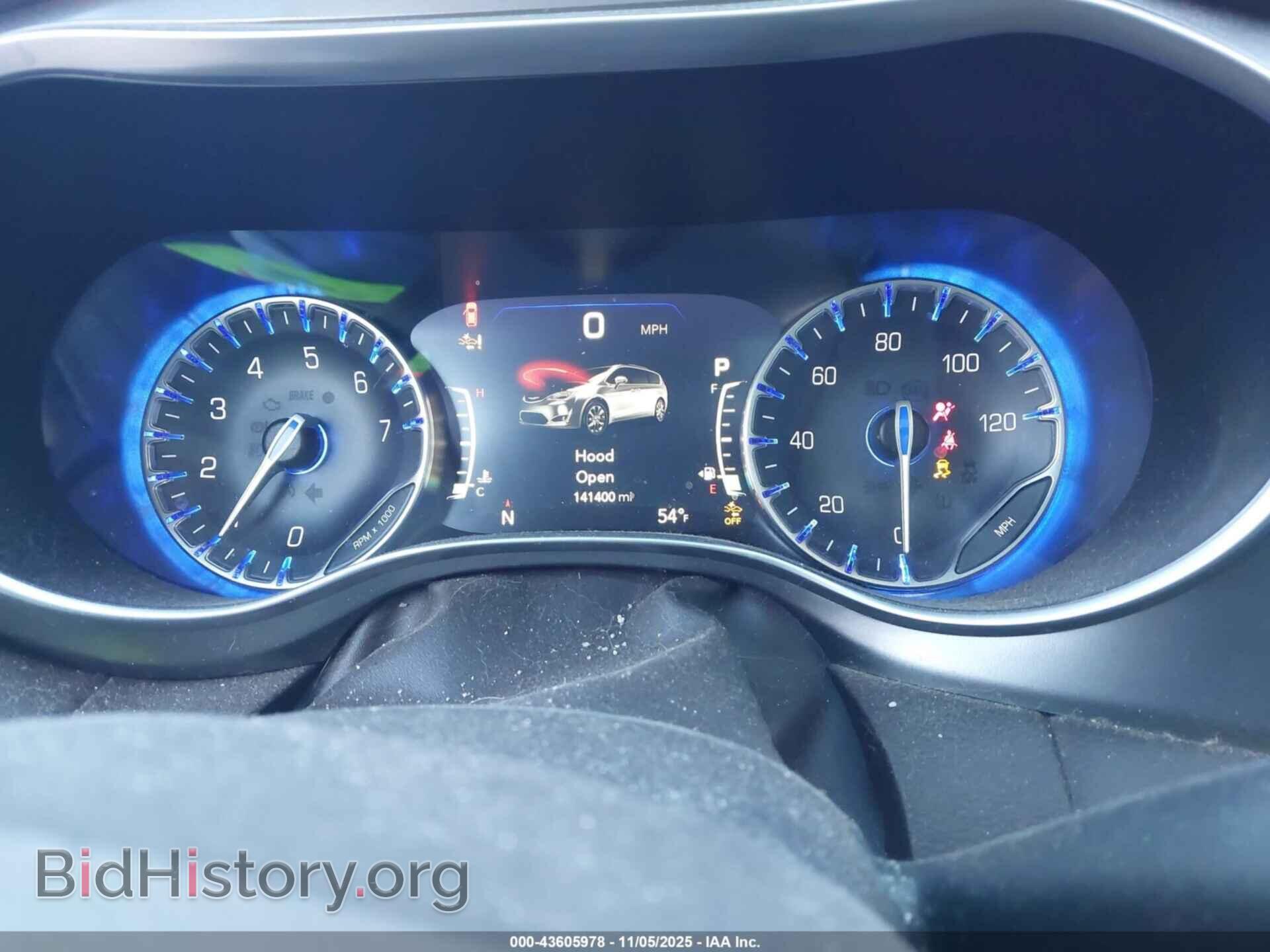2018 CHRYSLER PACIFICA - VIN: 2C4RC1EG1JR112596 - Фото 7