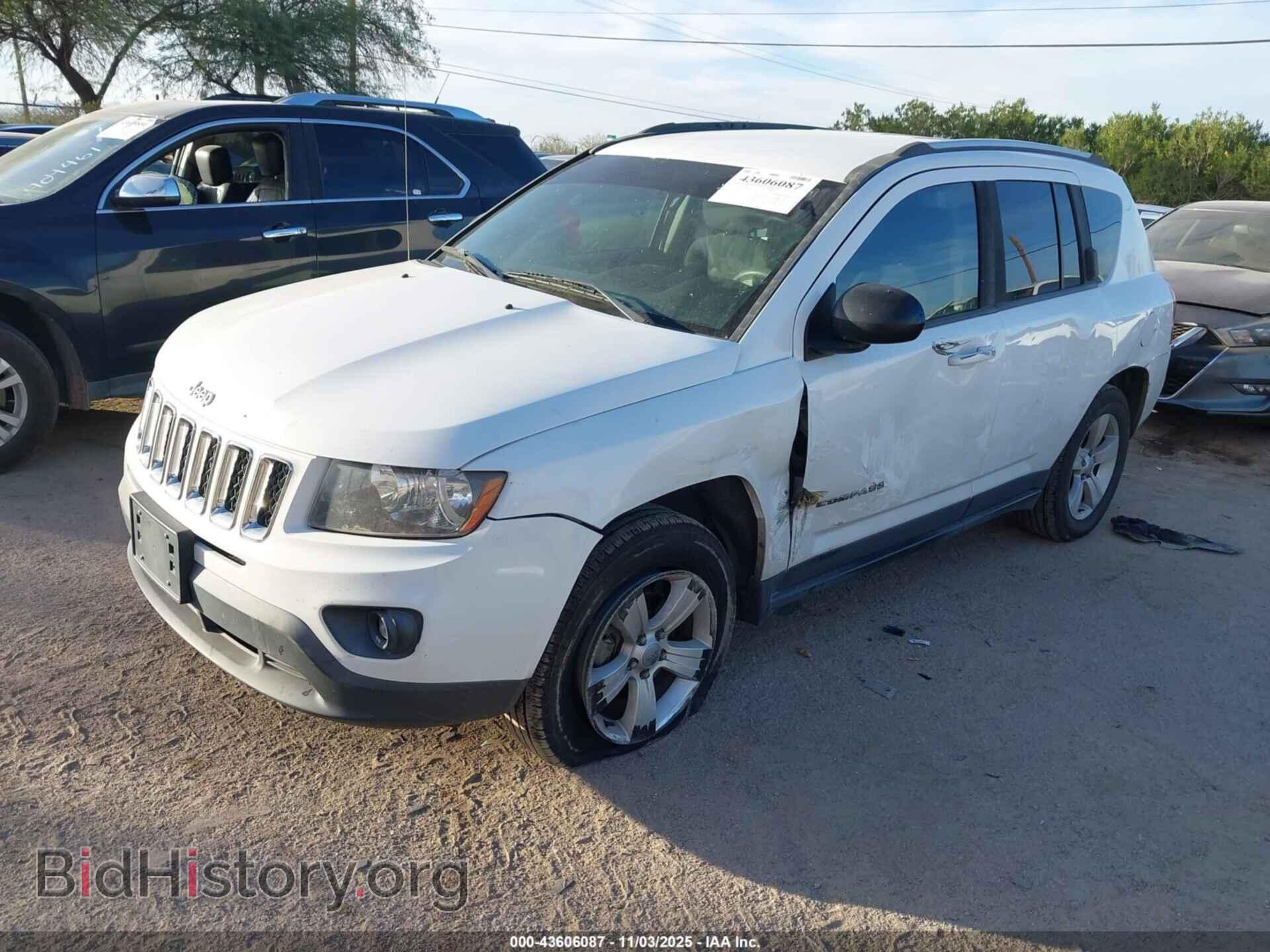 2015 JEEP COMPASS - VIN: 1C4NJDBB6FD393089 - Фото 2