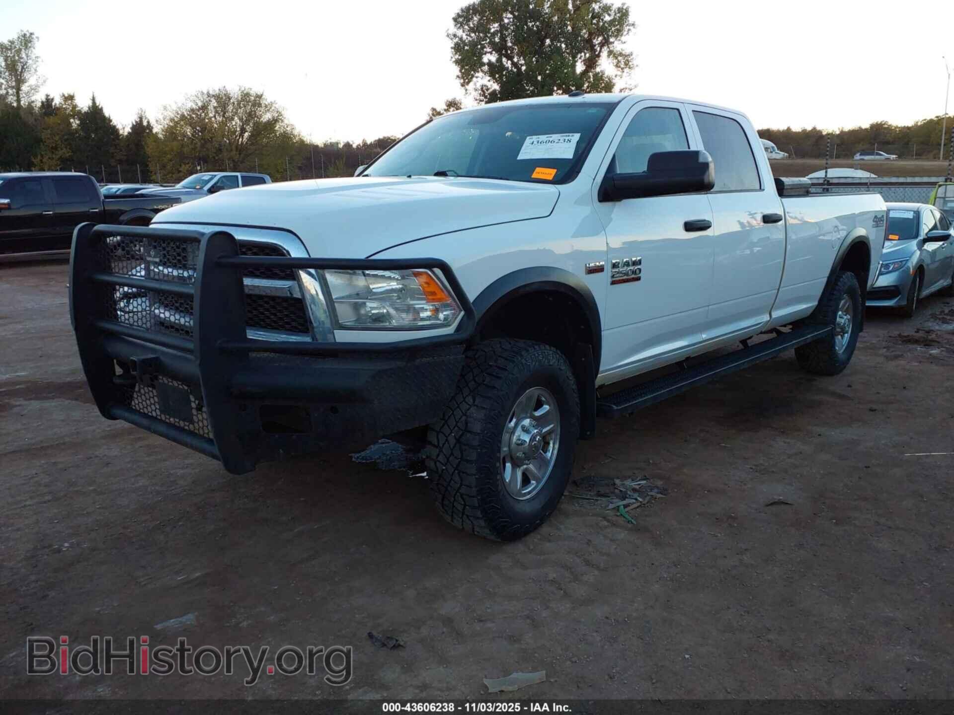 2018 RAM 2500 - VIN: 3C6UR5HJ1JG263393 - Фото 2