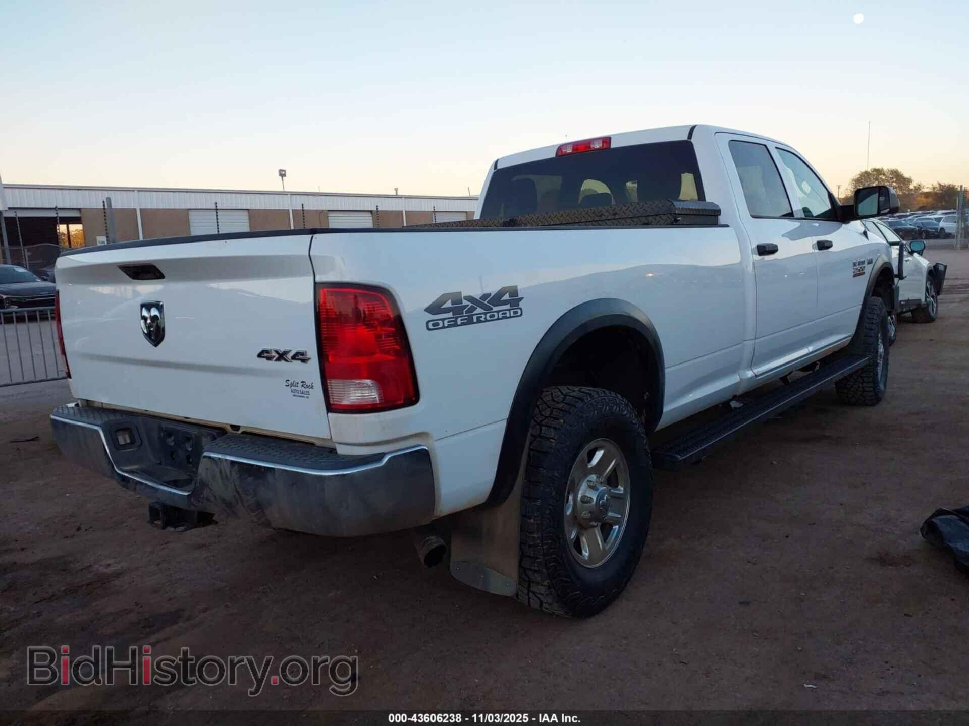2018 RAM 2500 - VIN: 3C6UR5HJ1JG263393 - Фото 4