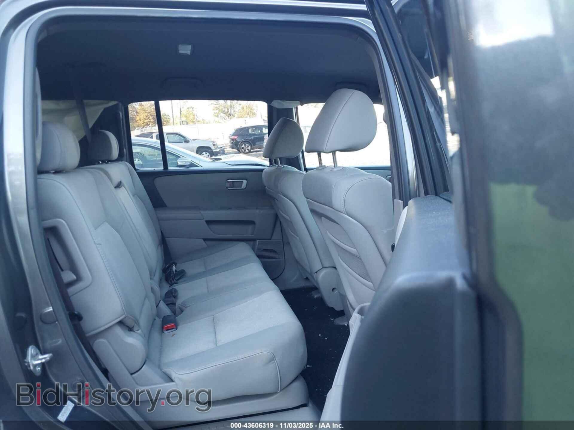 2011 HONDA PILOT - VIN: 5FNYF4H2XBB043733 - Фото 8
