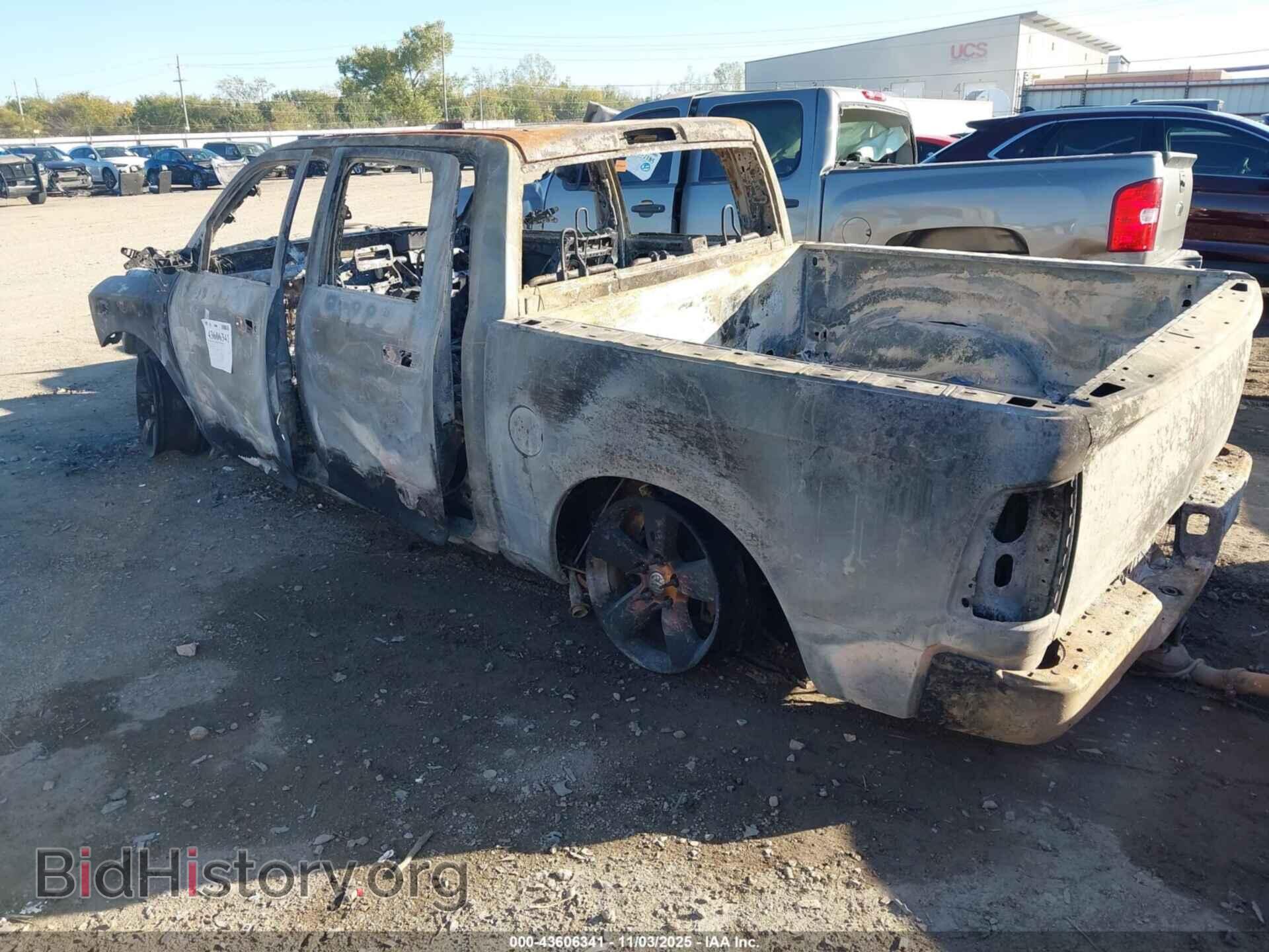 2015 RAM 1500 - VIN: 1C6RR7MT0FS715407 - Фото 3