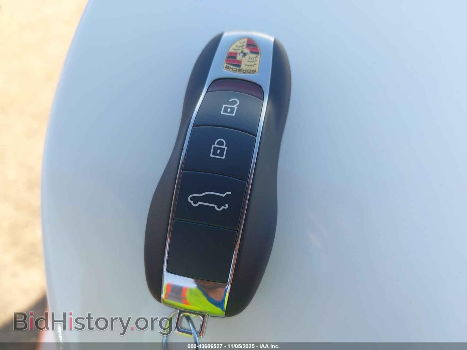 2020 PORSCHE MACAN - VIN: WP1AA2A58LLB09542 - Фото 11