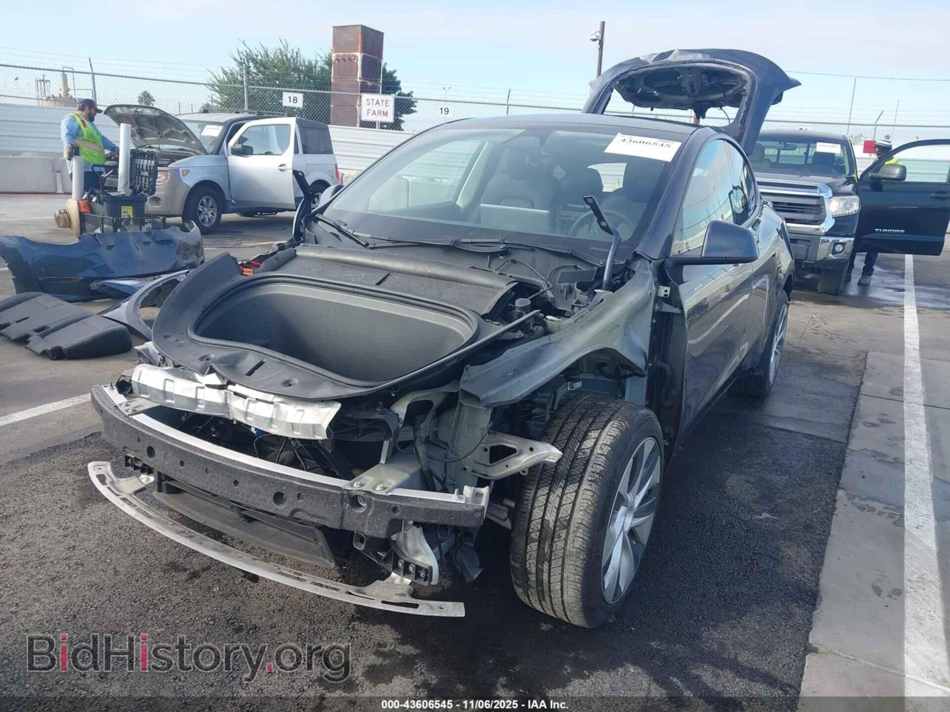 2023 TESLA MODEL Y - VIN: 7SAYGDED0PF960208 - Фото 2