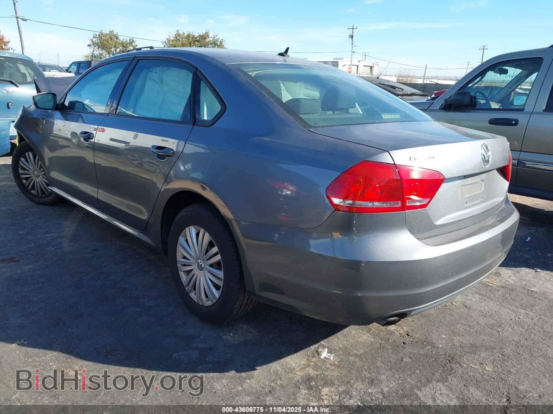 2015 VOLKSWAGEN PASSAT - VIN: 1VWAT7A30FC076853 - Фото 3