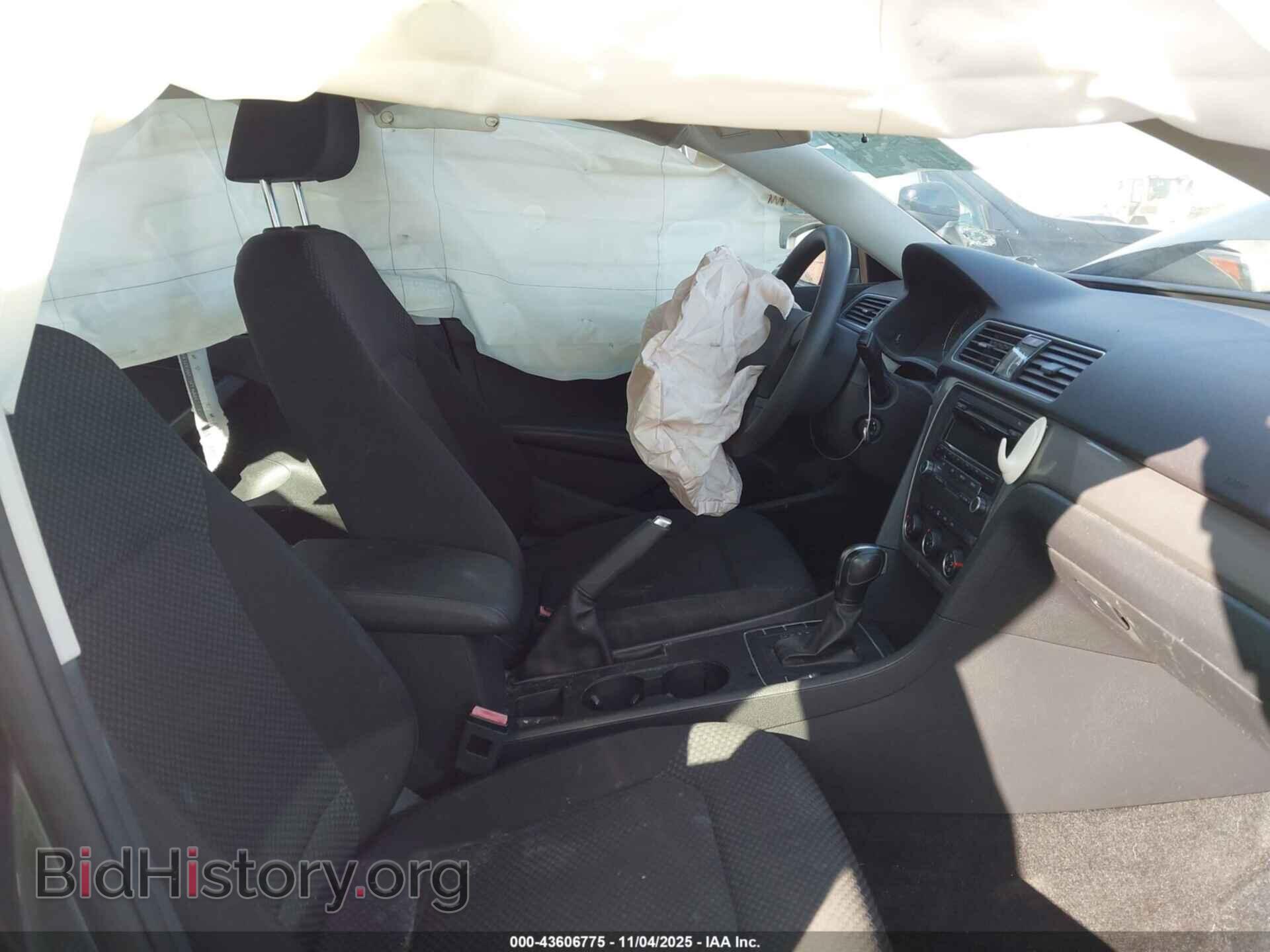 2015 VOLKSWAGEN PASSAT - VIN: 1VWAT7A30FC076853 - Фото 5