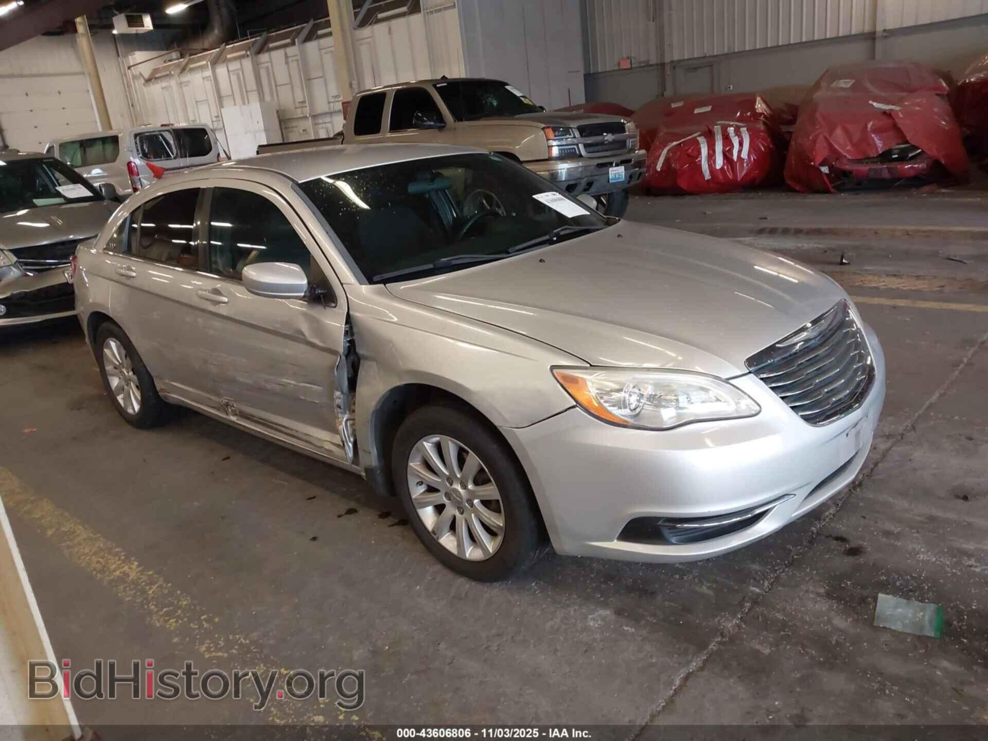 Photo 1C3BC1FB1BN545925 - CHRYSLER 200 2011