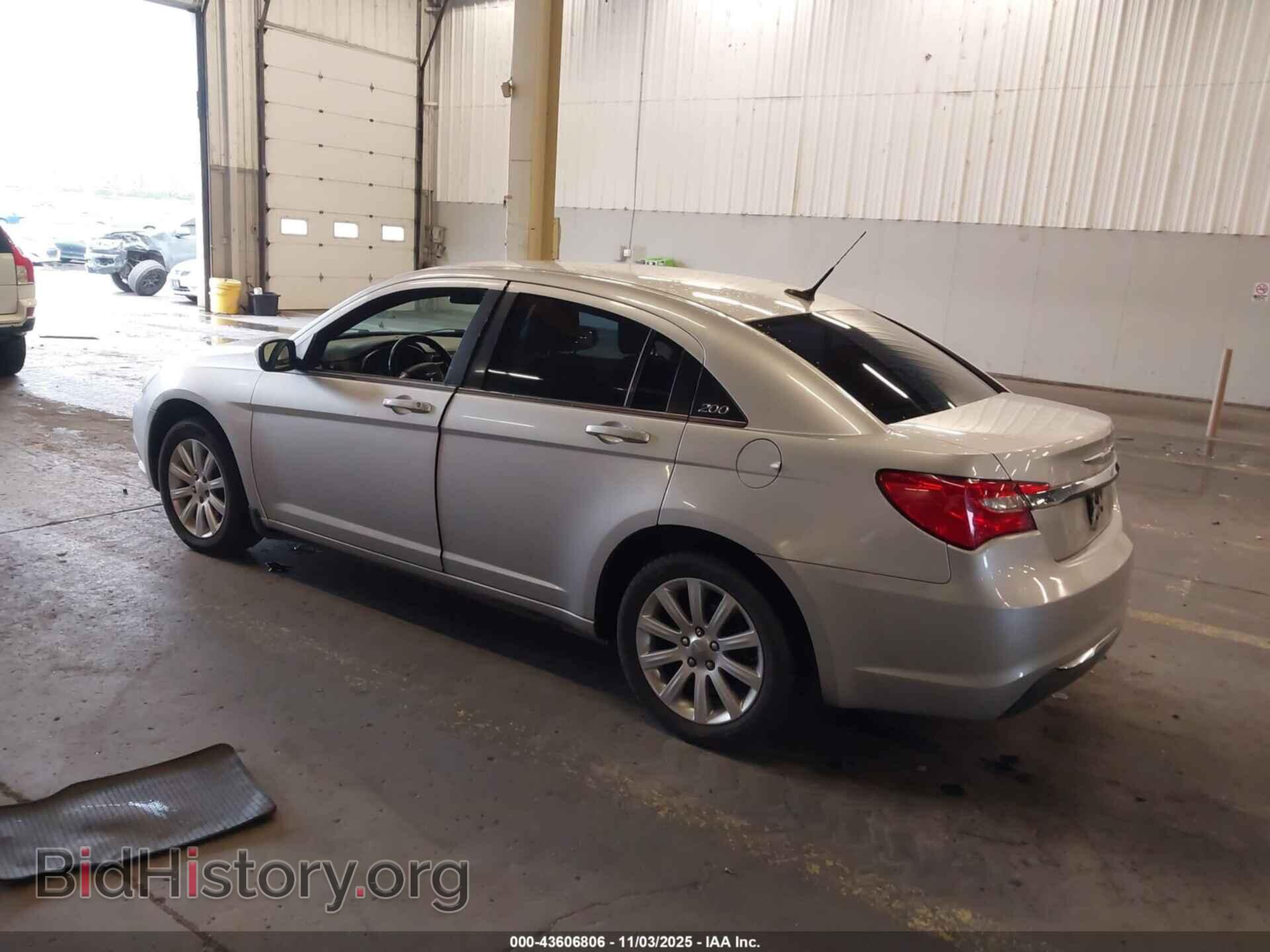 2011 CHRYSLER 200 - VIN: 1C3BC1FB1BN545925 - Фото 3