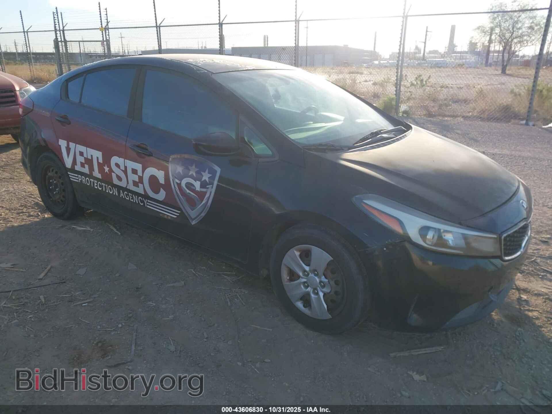 Photo 3KPFK4A73HE024187 - KIA FORTE 2017