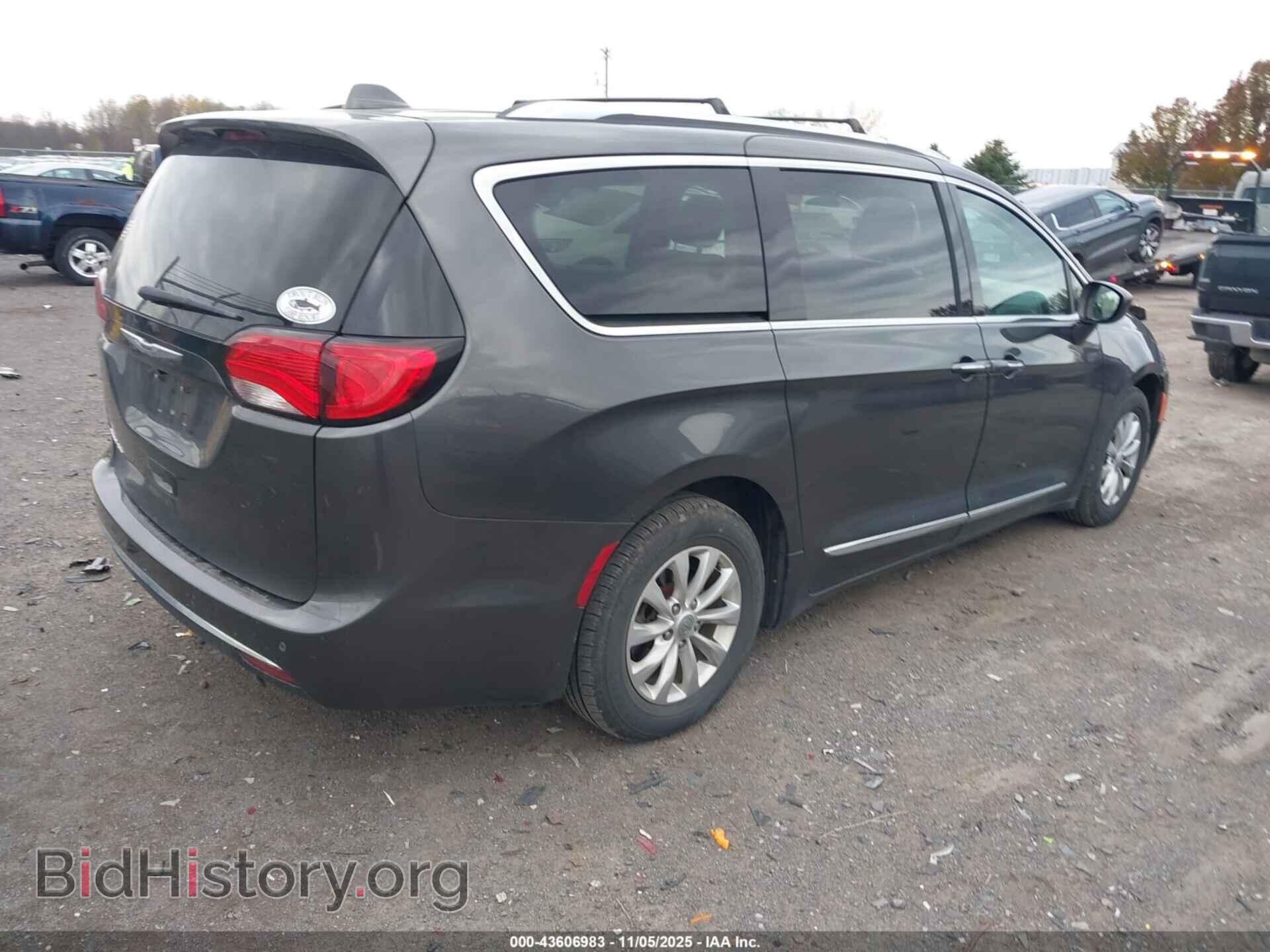 2019 CHRYSLER PACIFICA - VIN: 2C4RC1BG5KR613450 - Фото 4