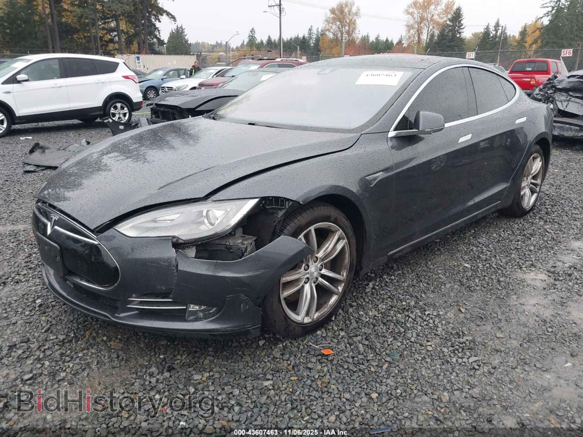 2014 TESLA MODEL S - VIN: 5YJSA1S1XEFP61063 - Фото 2