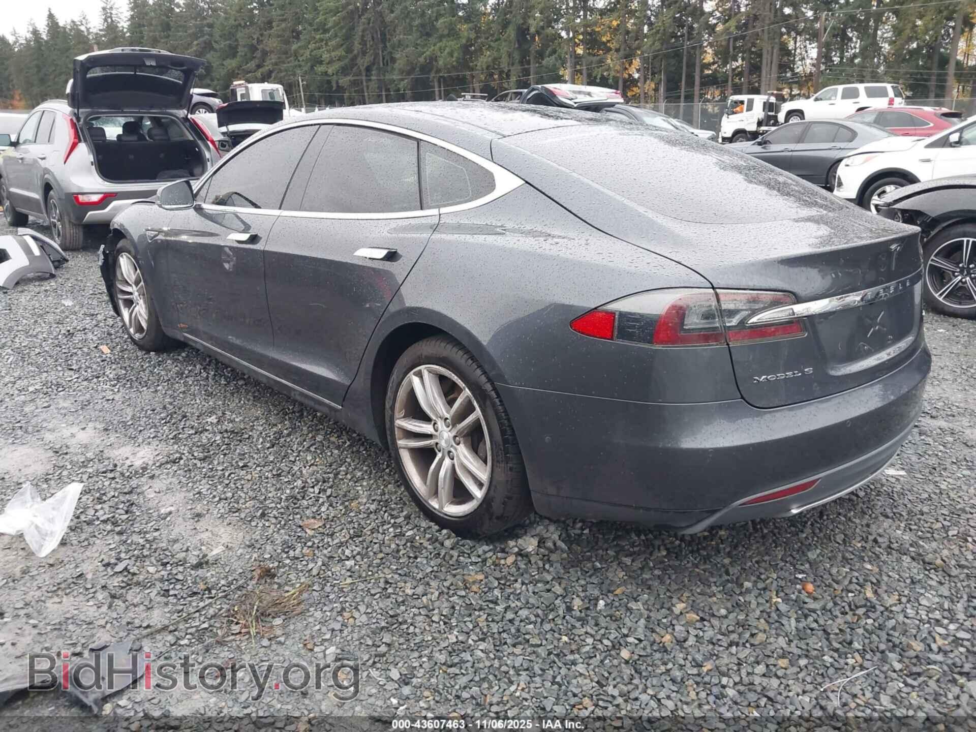 2014 TESLA MODEL S - VIN: 5YJSA1S1XEFP61063 - Фото 3