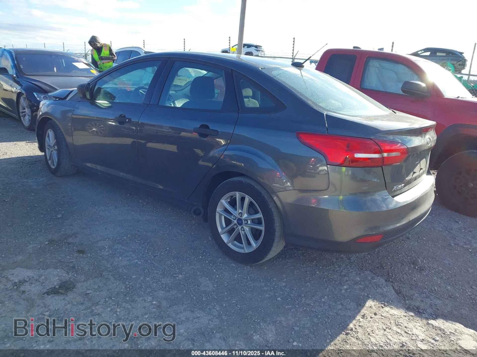 2017 FORD FOCUS - VIN: 1FADP3E25HL270057 - Фото 3