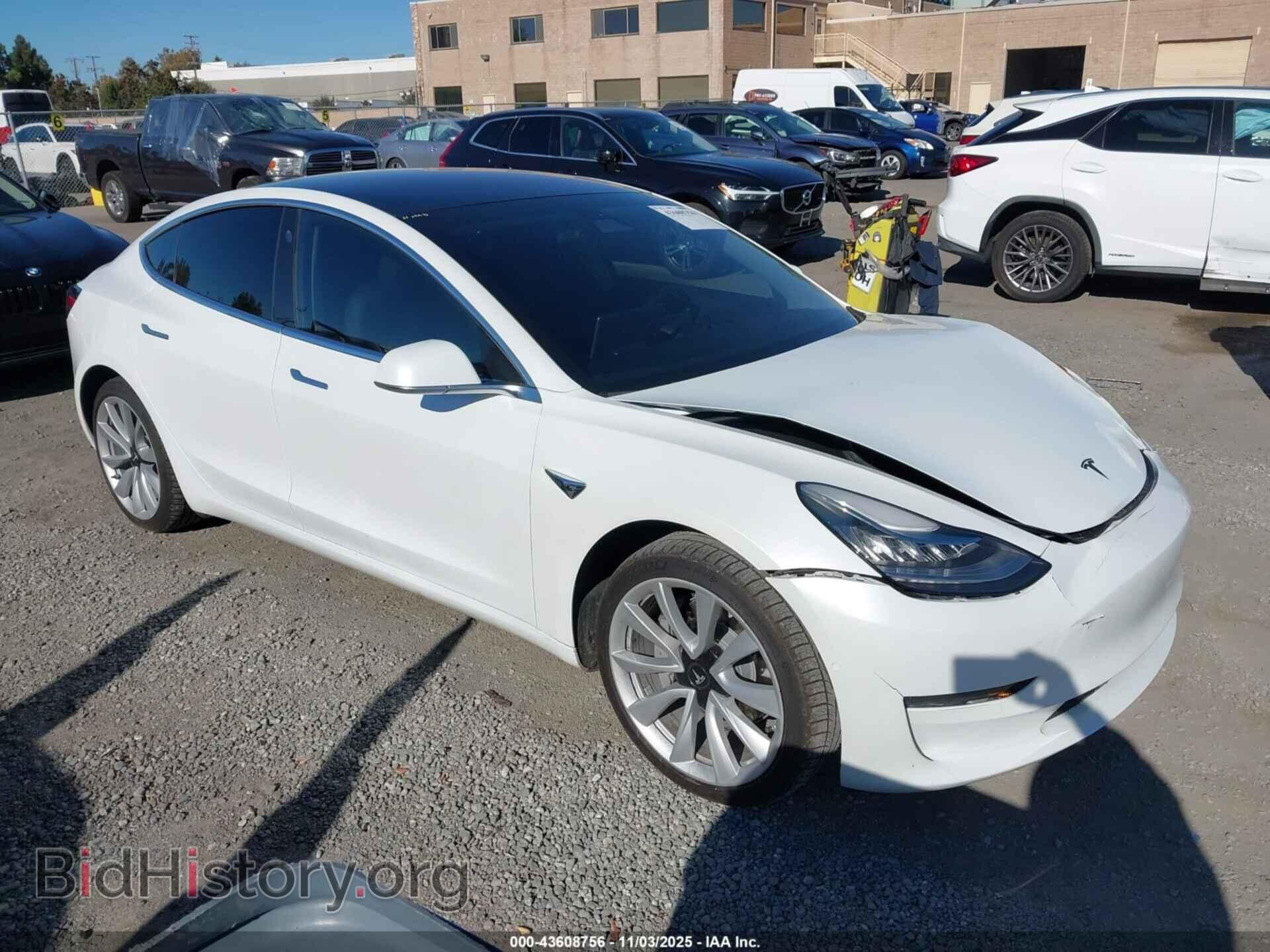Фотография 5YJ3E1EA0JF025117 - TESLA MODEL 3 2018