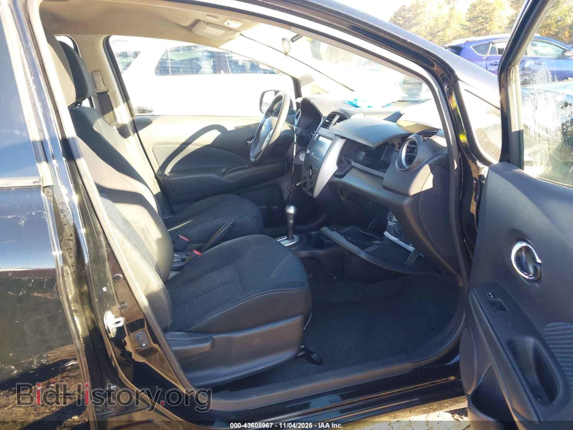 2019 NISSAN VERSA NOTE - VIN: 3N1CE2CP3KL359404 - Photo 5