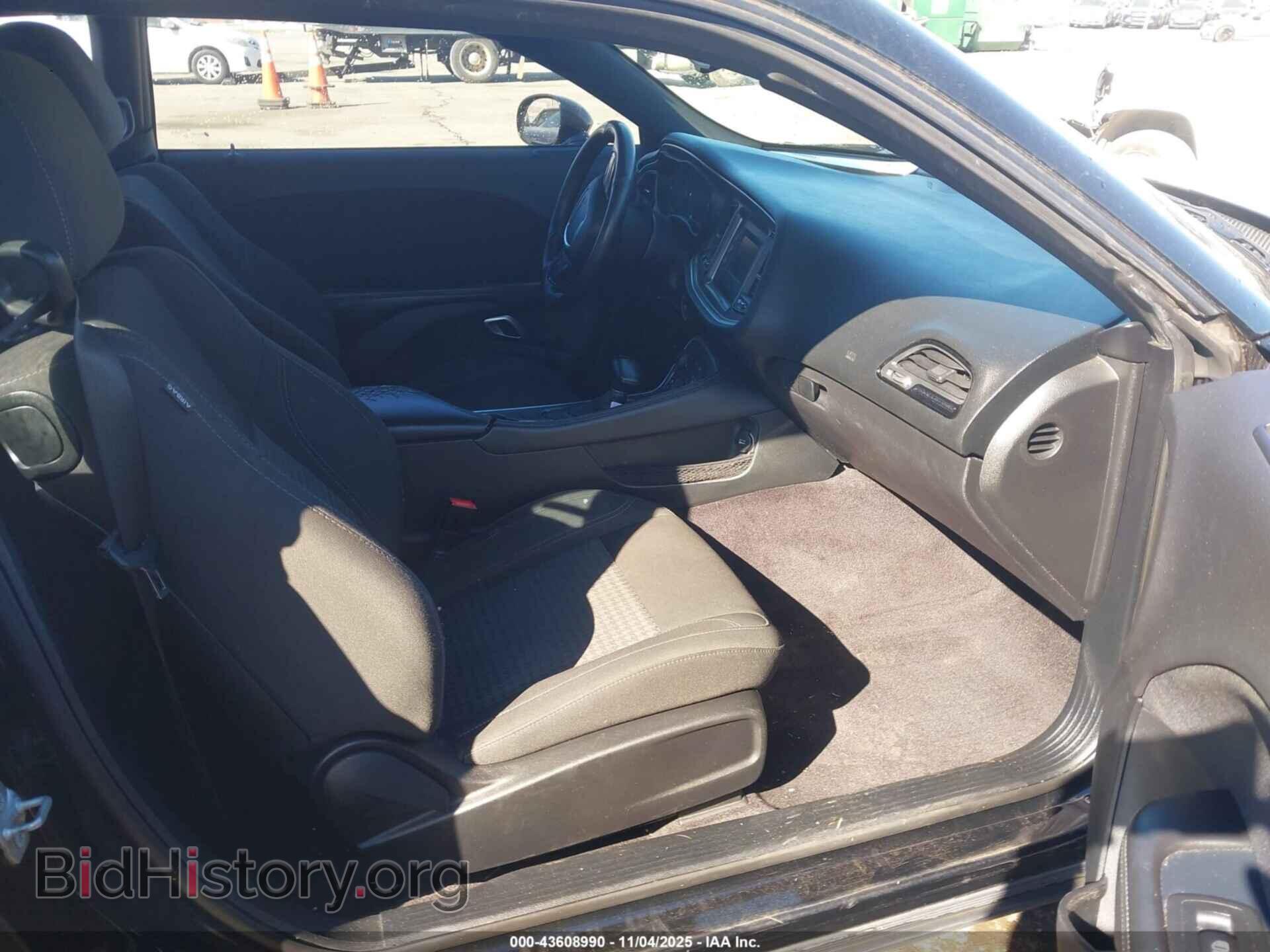 2017 DODGE CHALLENGER - VIN: 2C3CDZAG0HH531972 - Фото 5