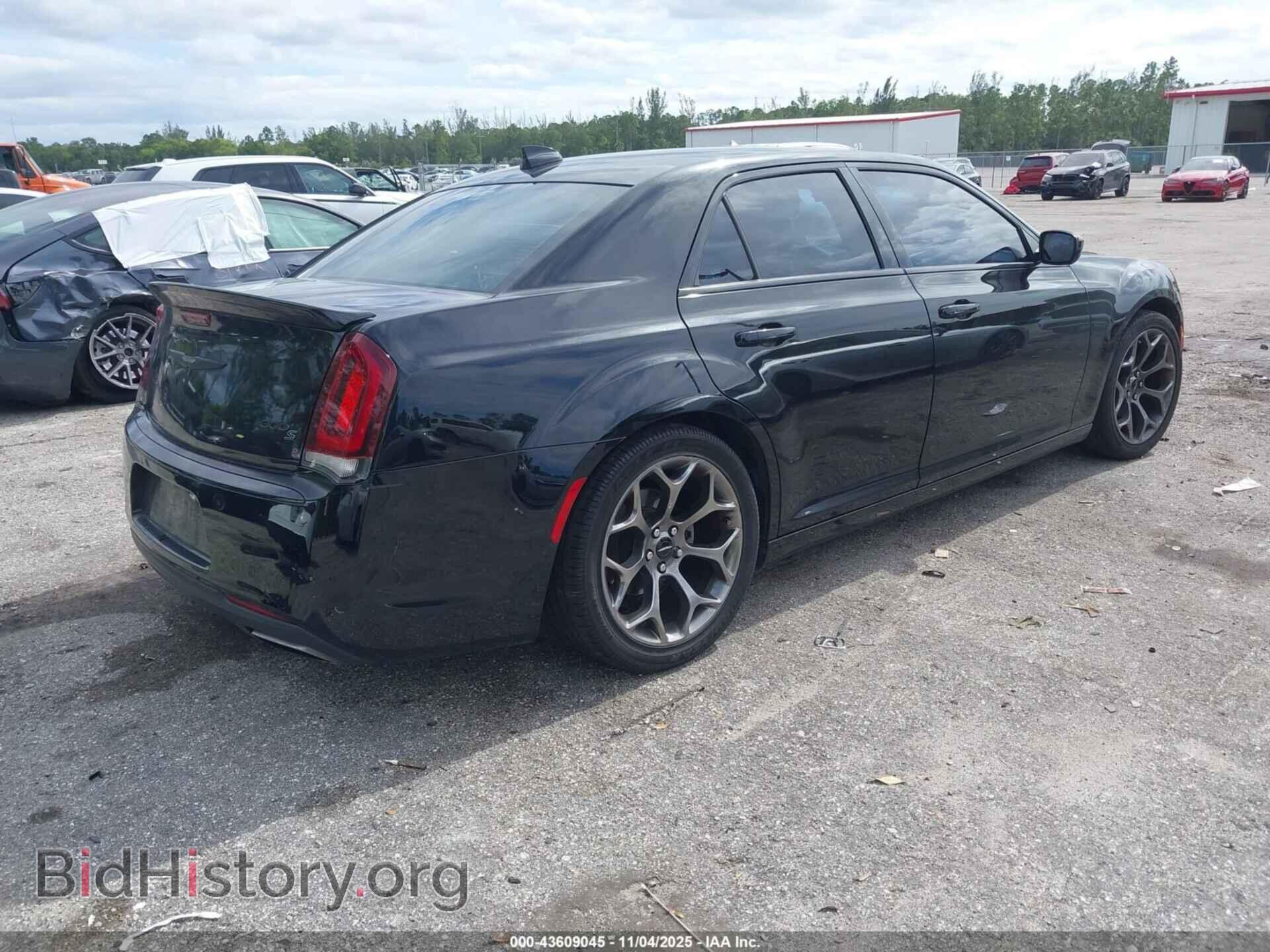 2015 CHRYSLER 300 - VIN: 2C3CCABG7FH922195 - Фото 4
